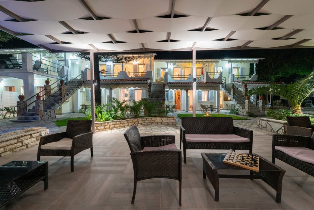 Flisvos Seaside Apartment Logies - Appartement