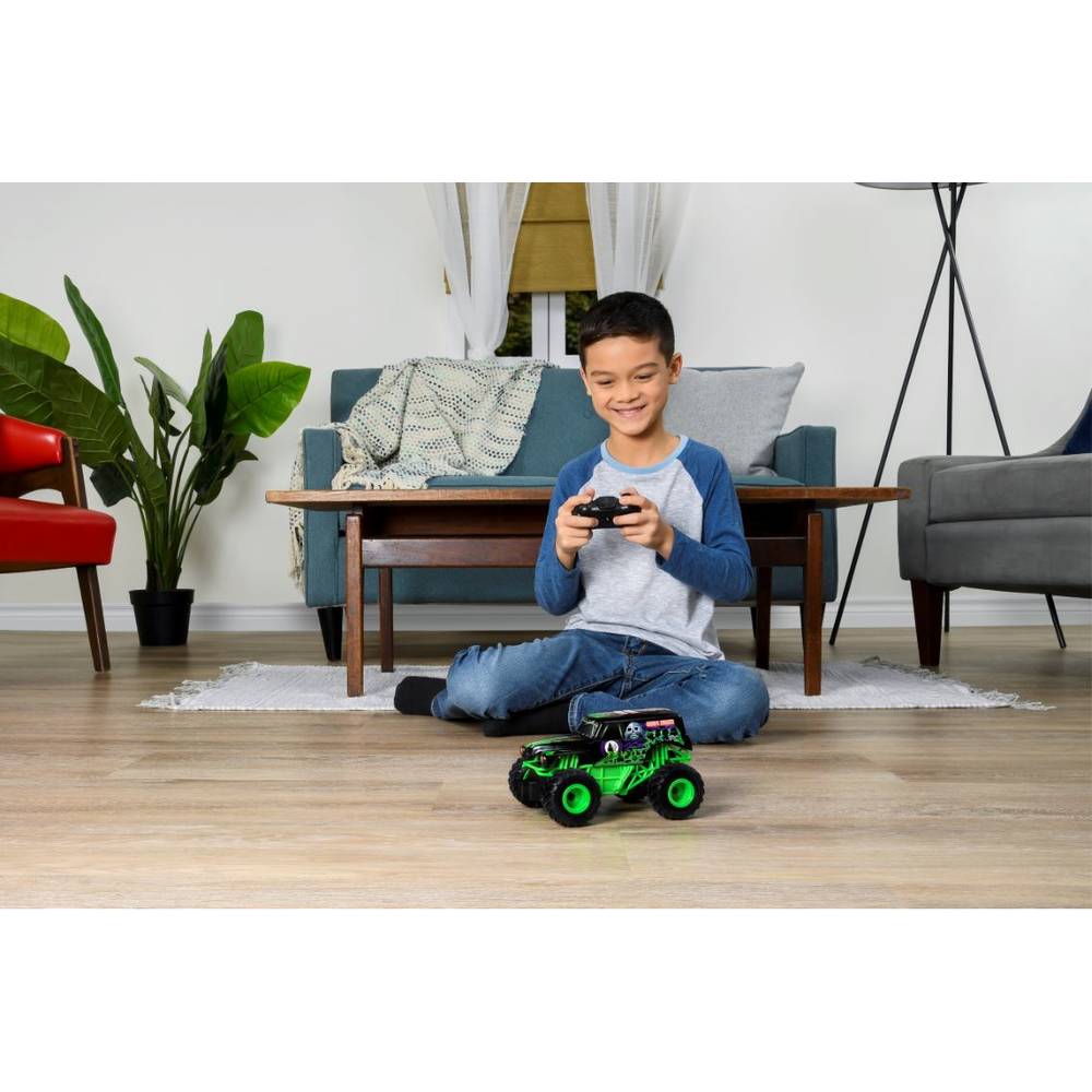 Op afstand bestuurbare auto Monster Jam - 1:24