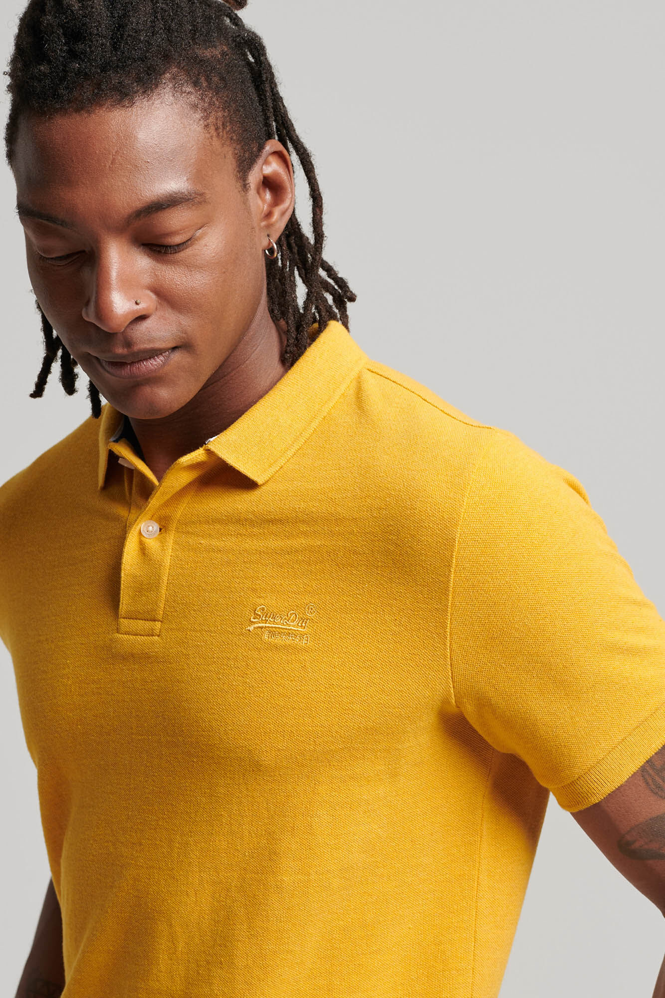 Polo Superdry Classic Piqué - dourado