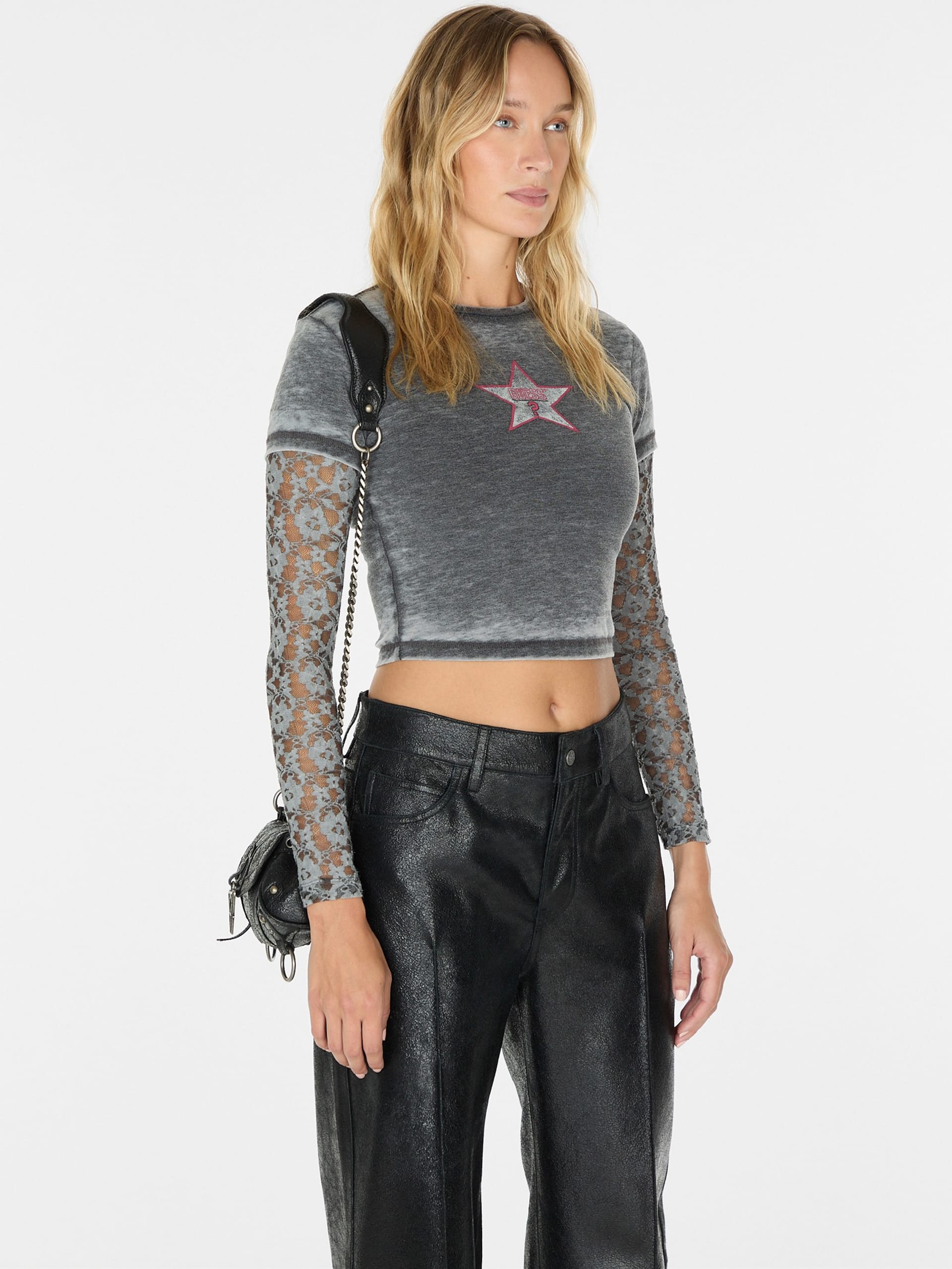 camiseta vintage de renda em camadas