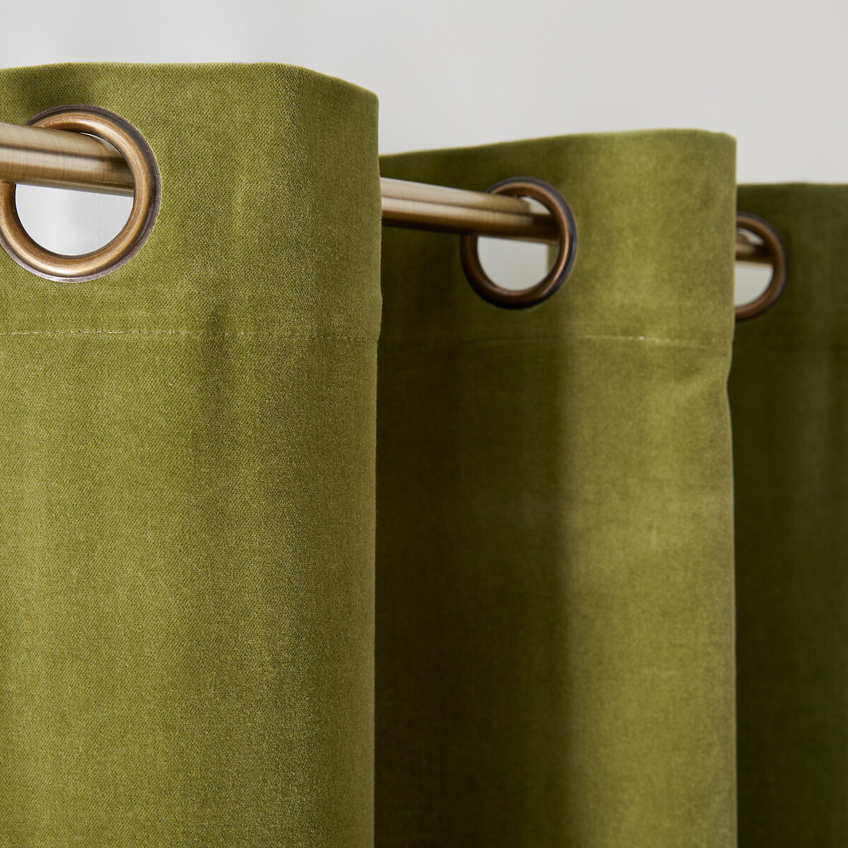 LA REDOUTE INTERIEURS<br>Cortina de veludo com ilhós Veludo