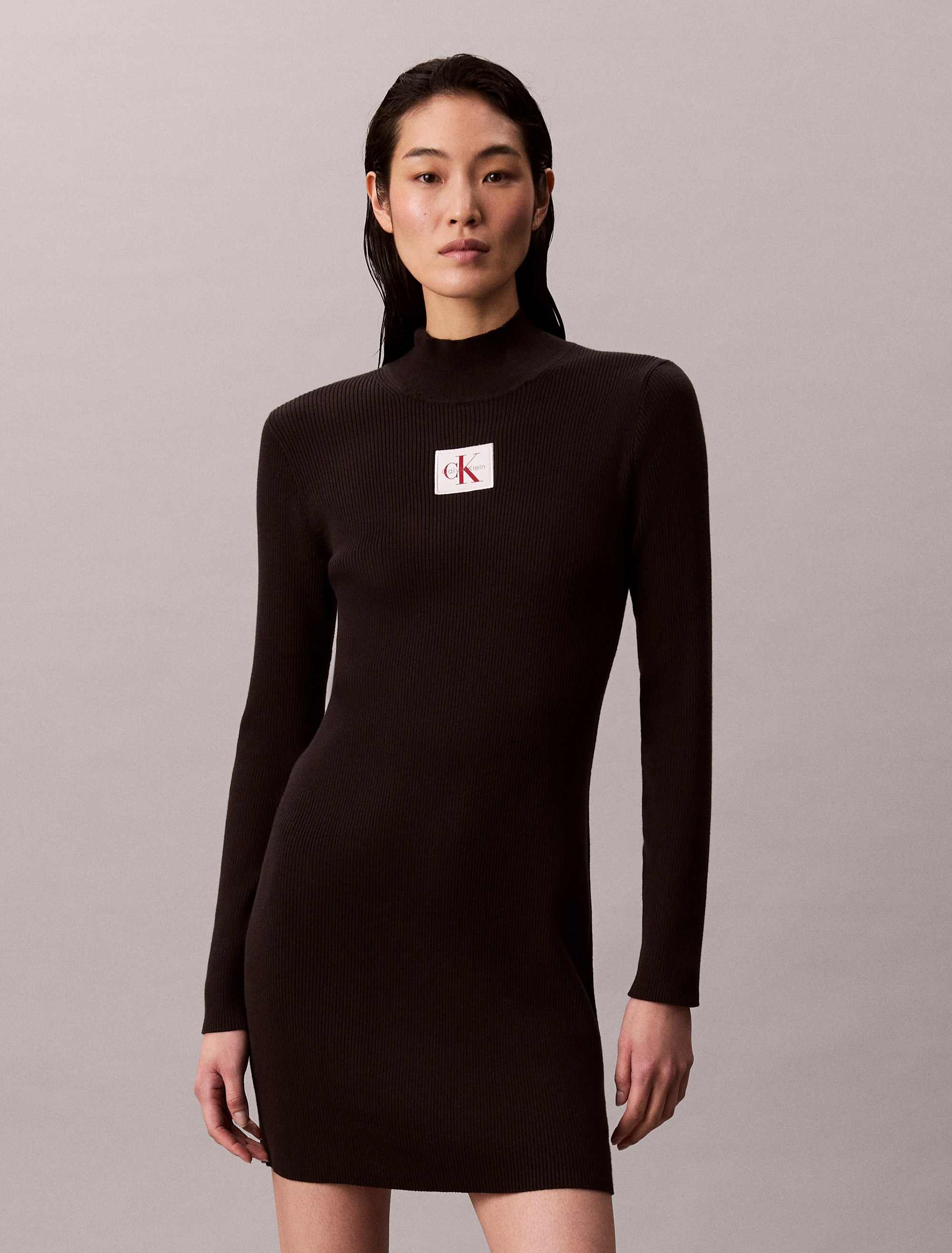 Calvin Klein Jeans Strickkleid »LS T NECK MINI DRESS« Ohne Tasche Mit Rundhalsausschnitt, figurbetont