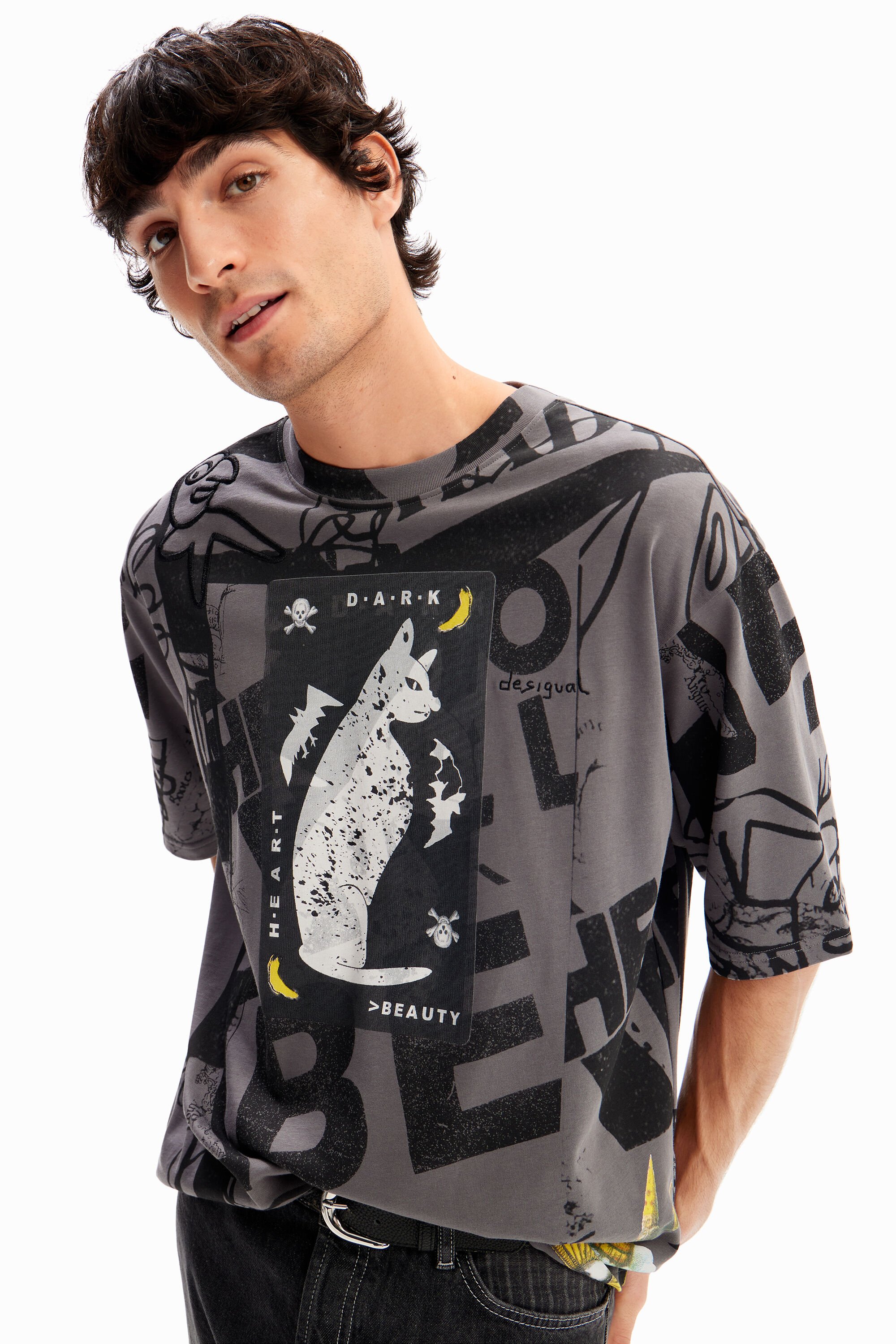 Camiseta com estampa de gato