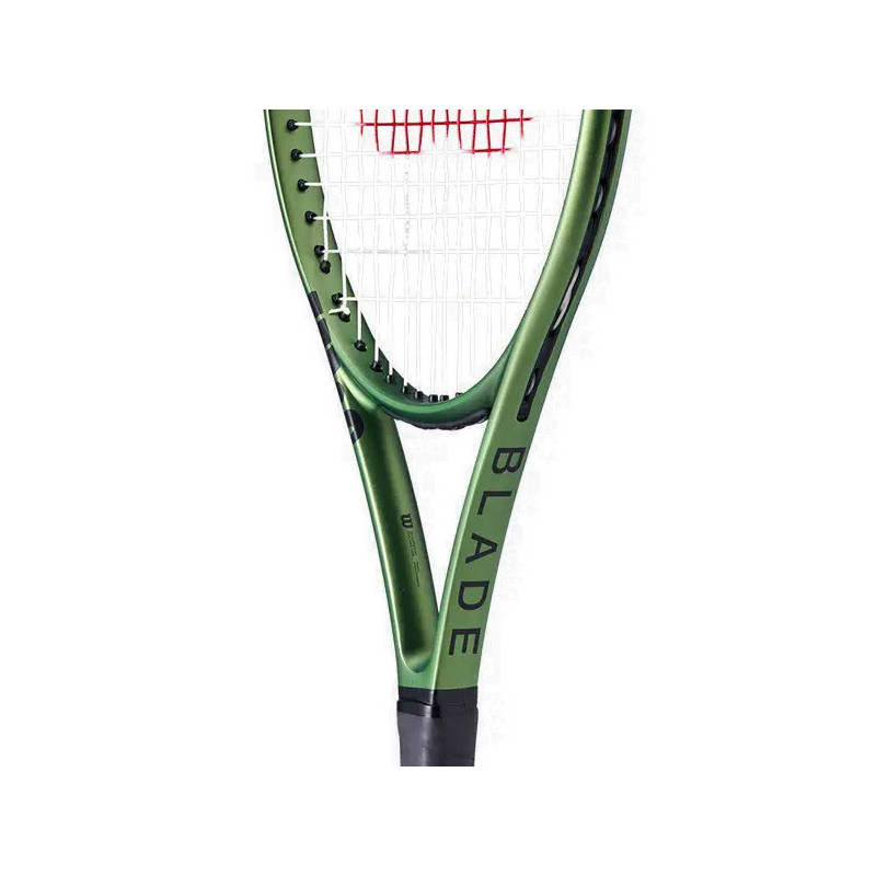 Blade 25 V8