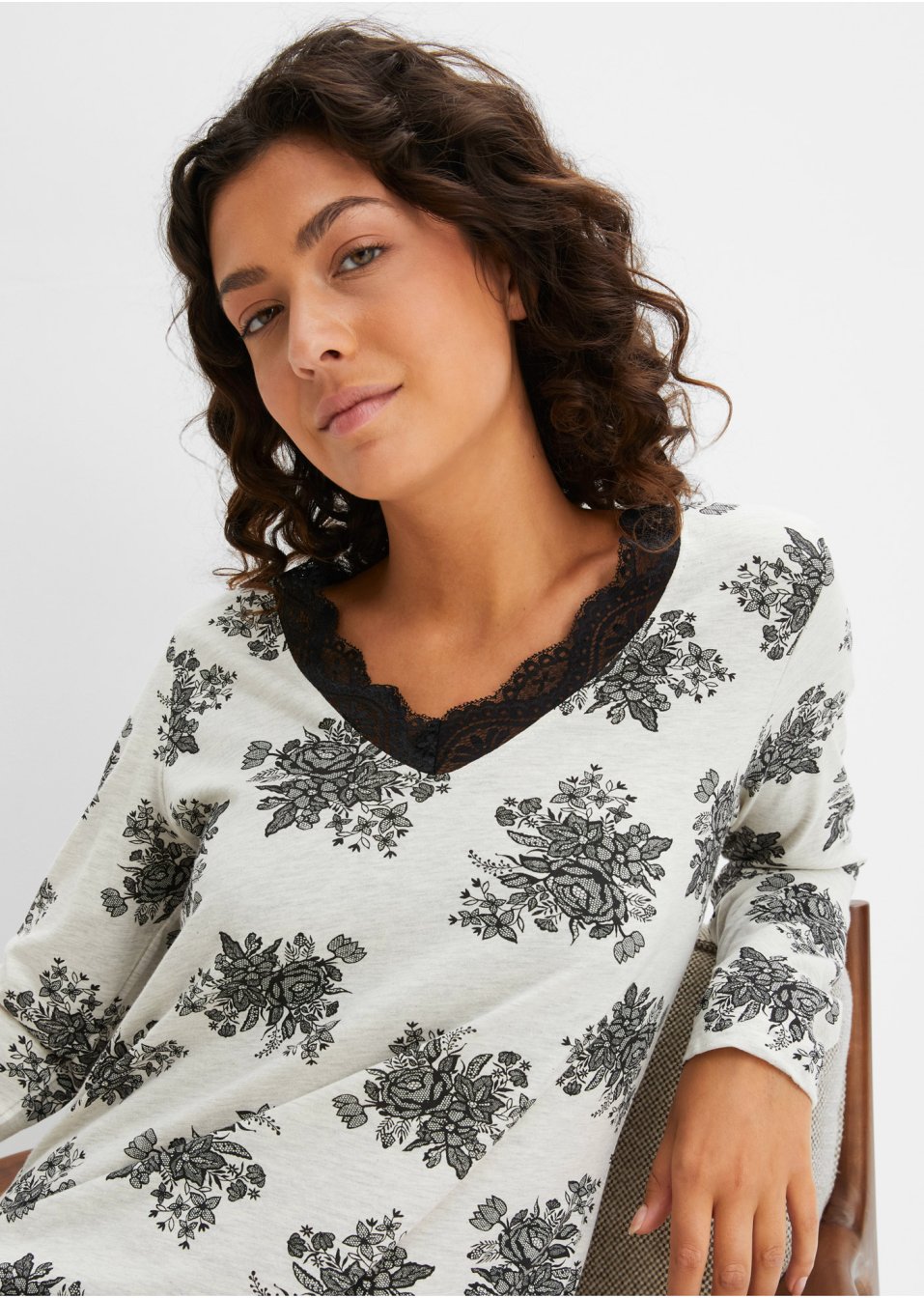 Chemise de nuit à dentelle