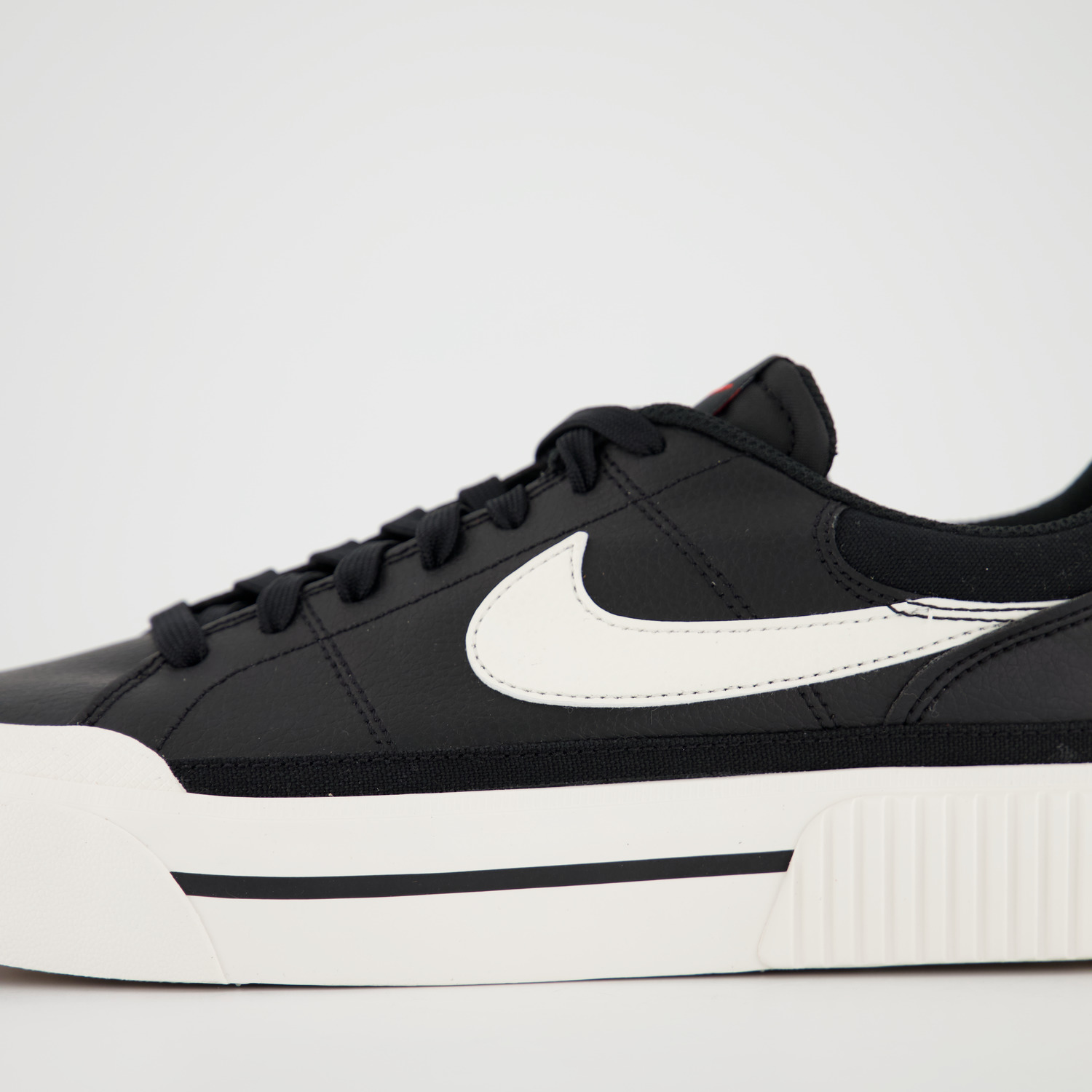 Nike NIKE COURT LEGACY LIFT WOMEN-S