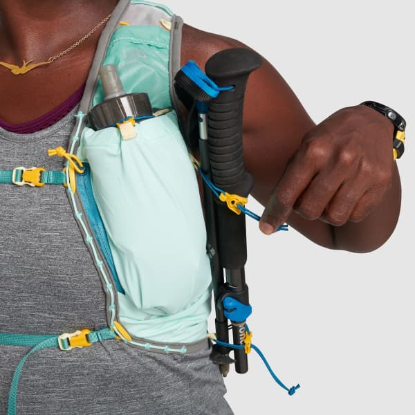 Sac trail ULTIMATE DIRECTION ULTRA VESTA 6.0 ICE BLUE