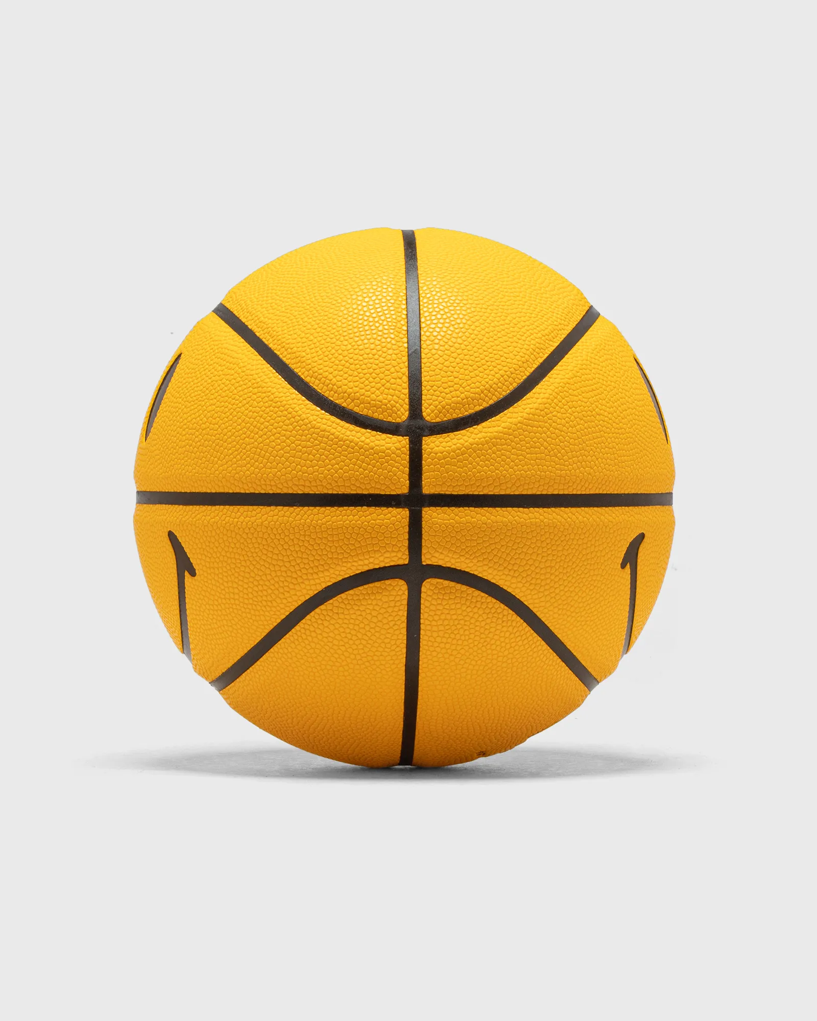 Market Smiley Basketball SIZE 7