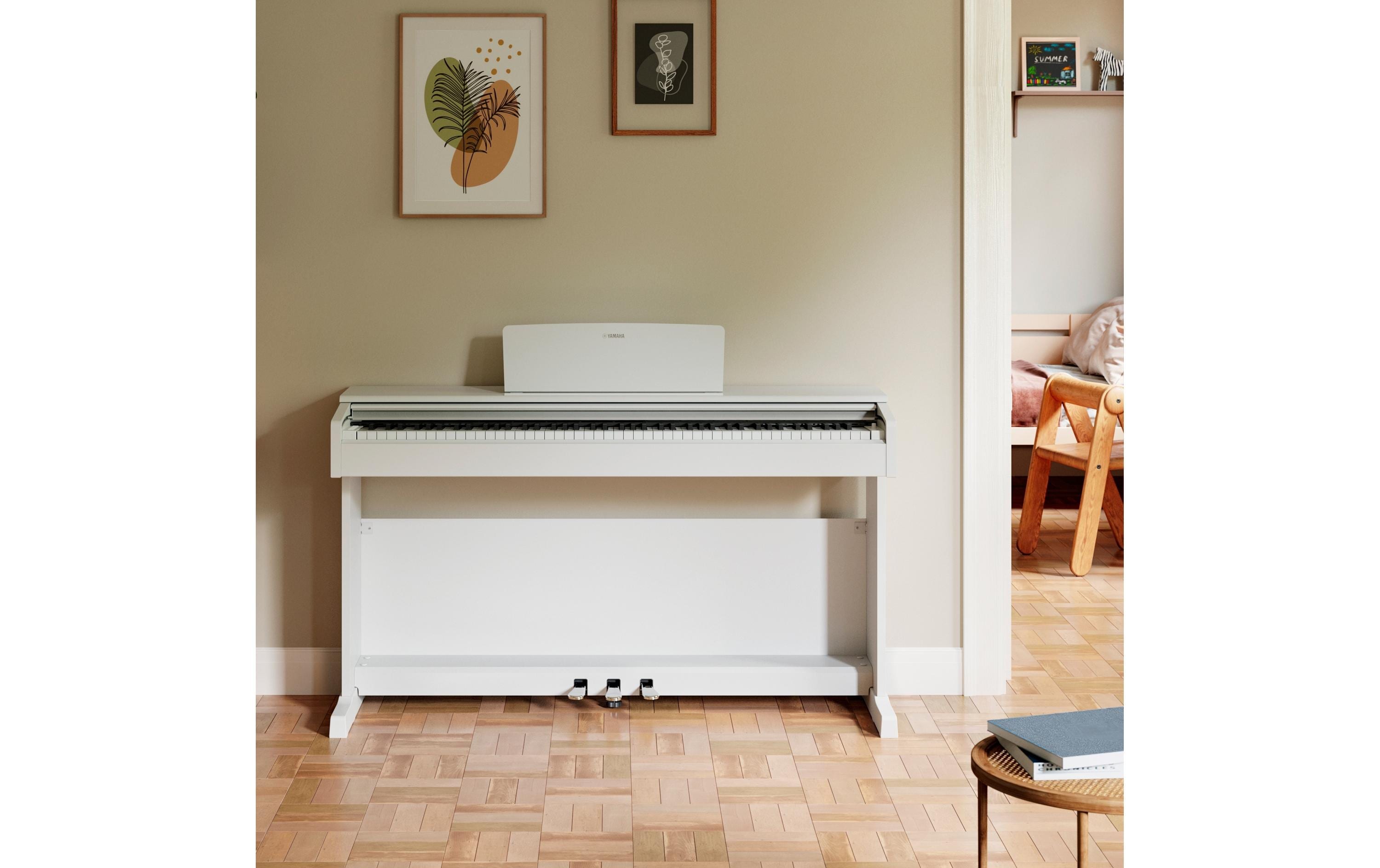 E-Piano Arius YDP-145WH Weiss<br>E-Piano mit gewichtetem GHS-Keyboard mit 88 Tasten
