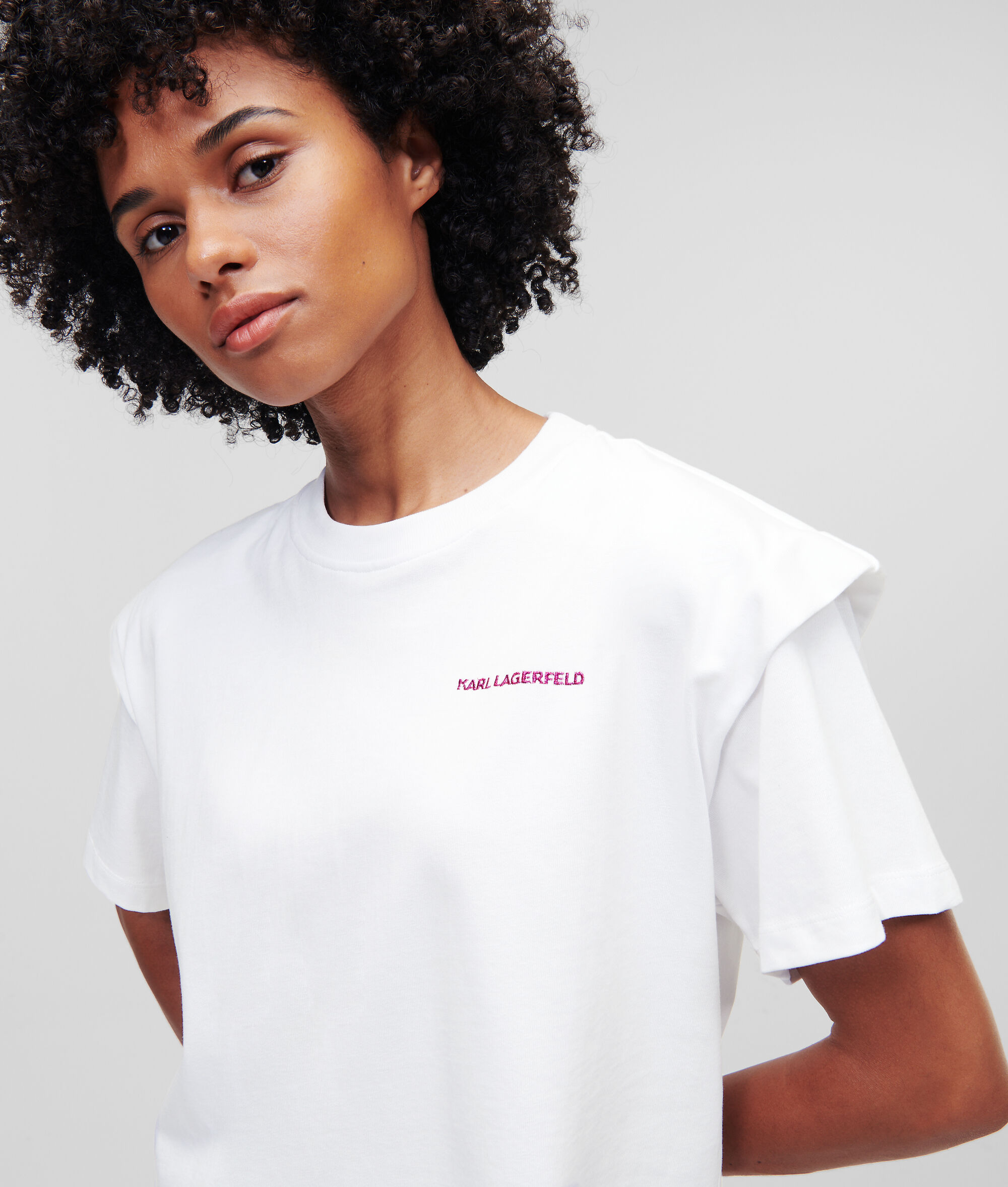 T-SHIRT AVEC ÉPAULETTES 