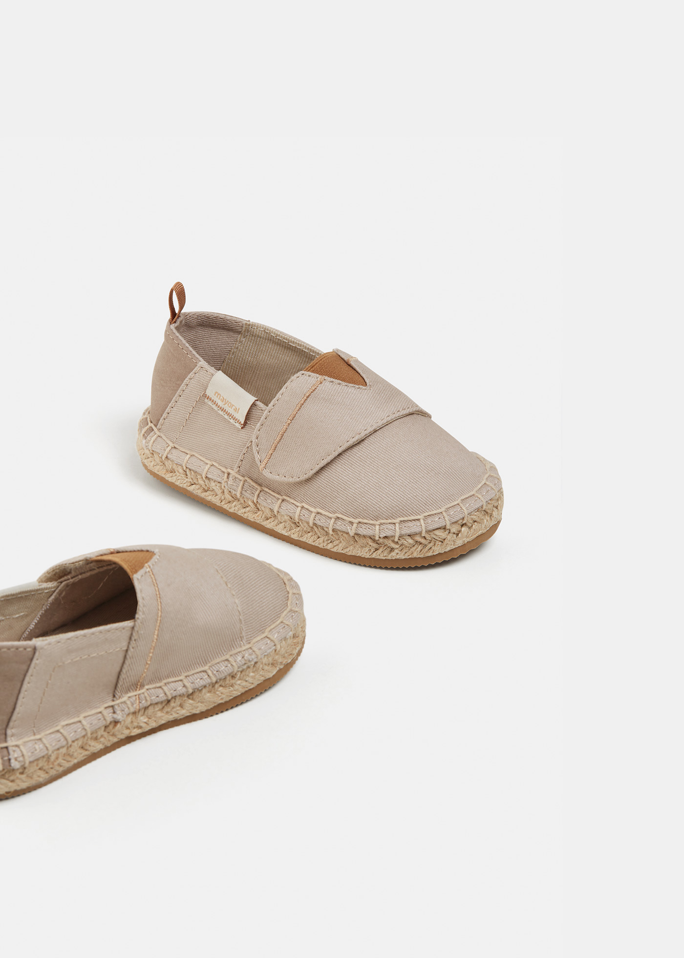 Espadrille infantil com fecho de velcro