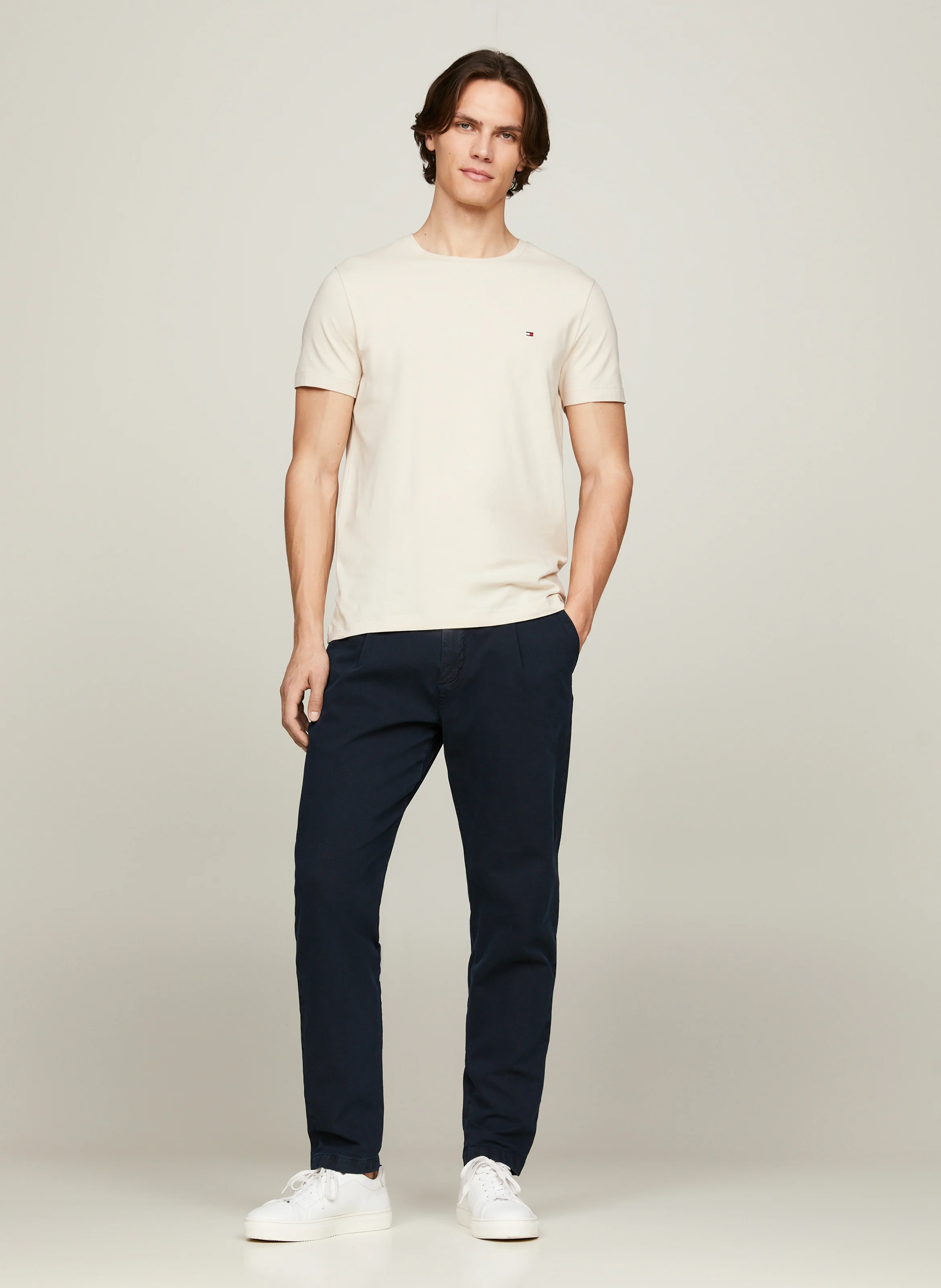 Tee-shirt col rond slim-fit en coton bio | Beige