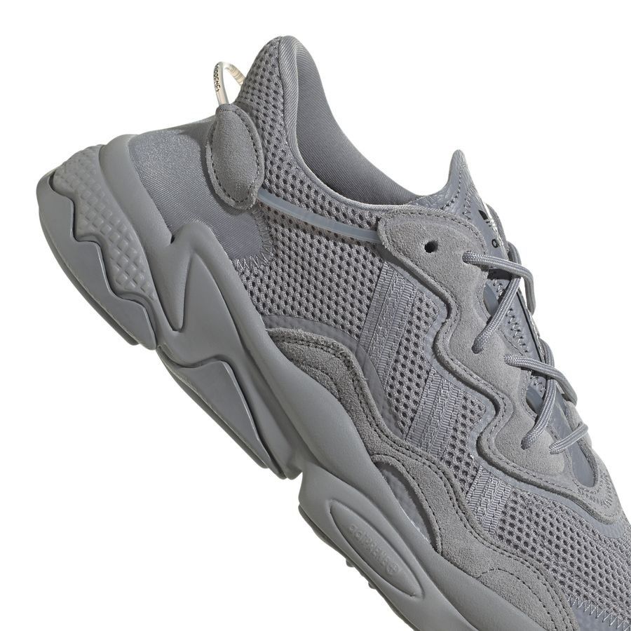 Adidas Original Chaussure OZWEEGO