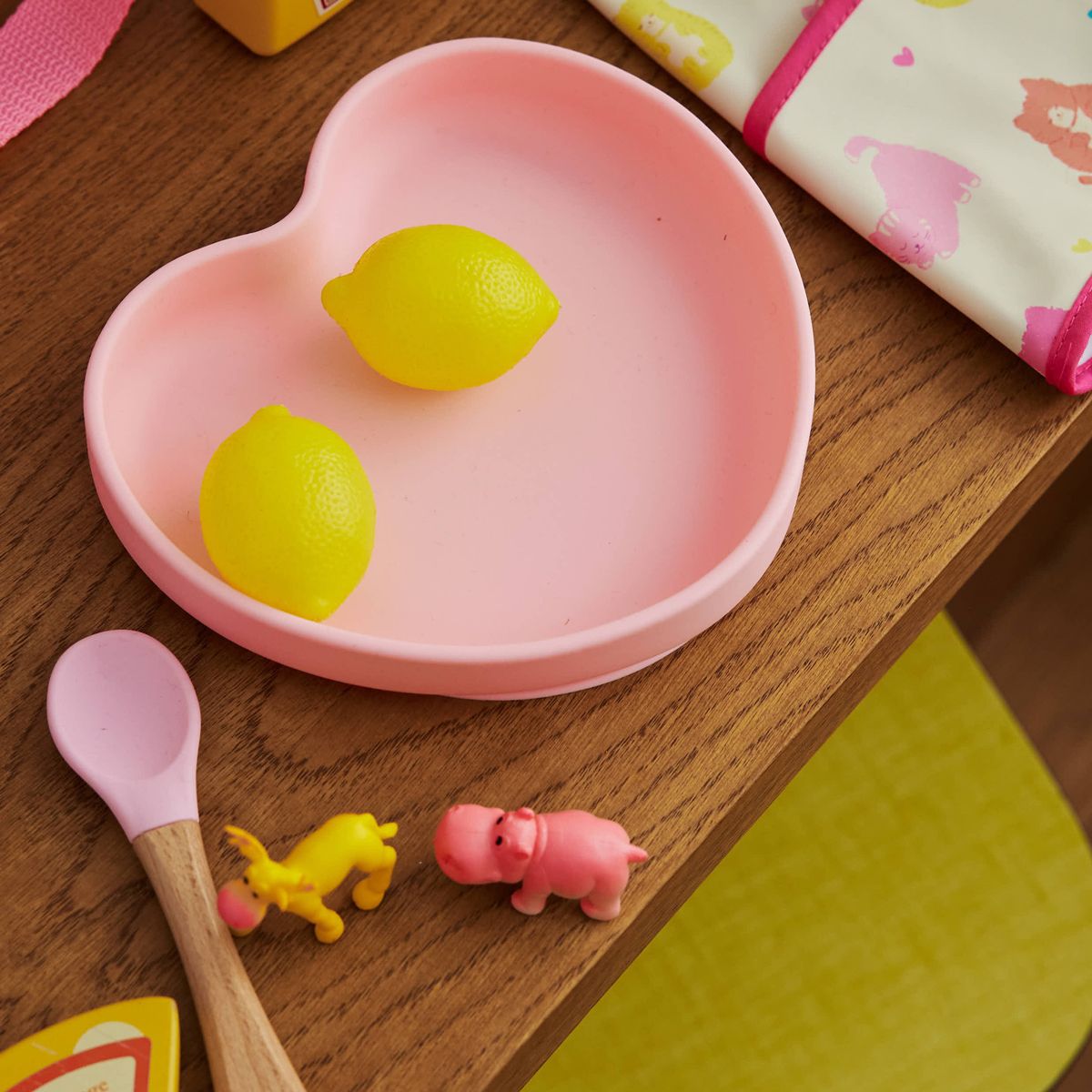 Assiette cœur silicone rose bonbon Pause goûter