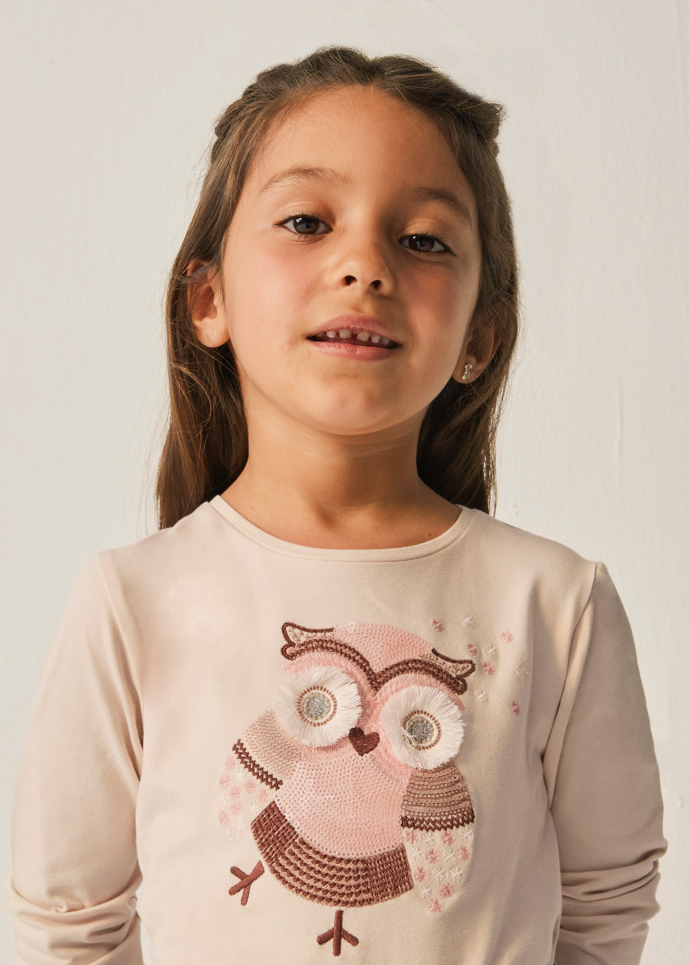 Camiseta de algodão bordada para meninas