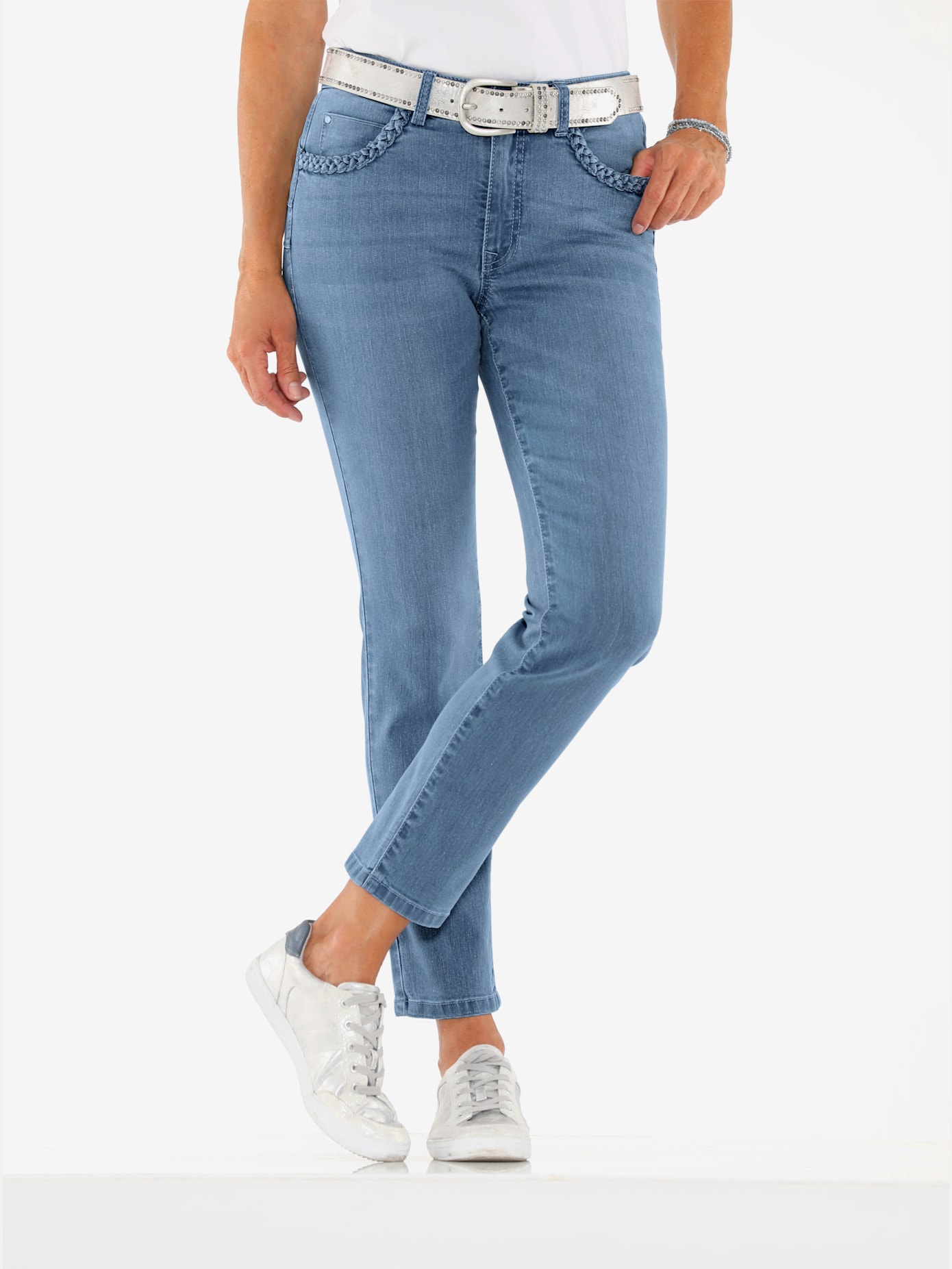 Jean 5 poches qualité coton