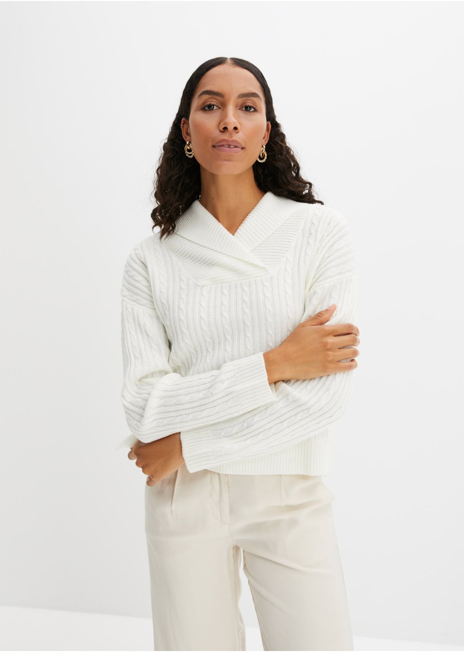 Pull avec décolleté en V et fentes latérales