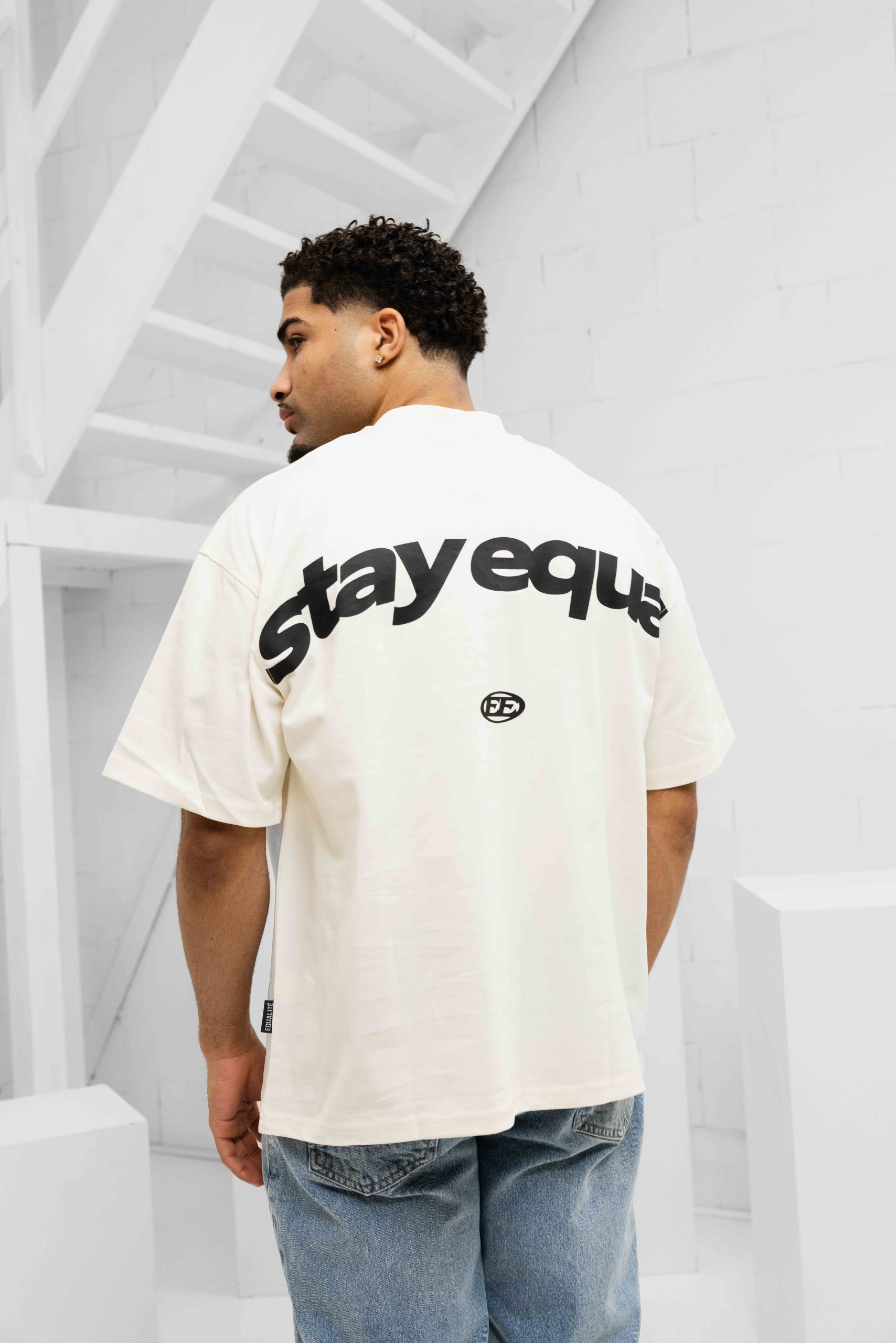 Equalité Stay Equal Boxy T-Shirt Gebroken Wit