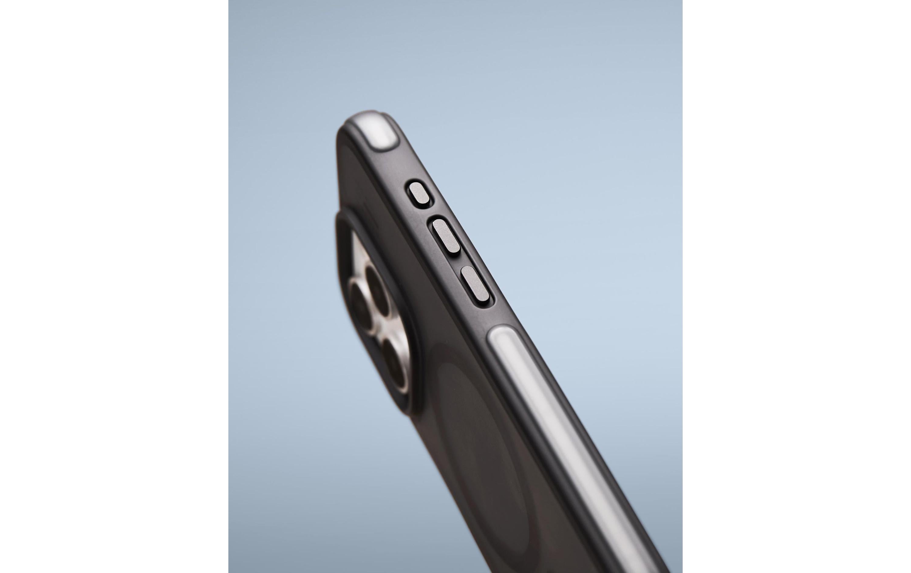 Back Cover iPhone 16 Pro Max SchwarzBackcover für das Apple iPhone 16 Pro Max