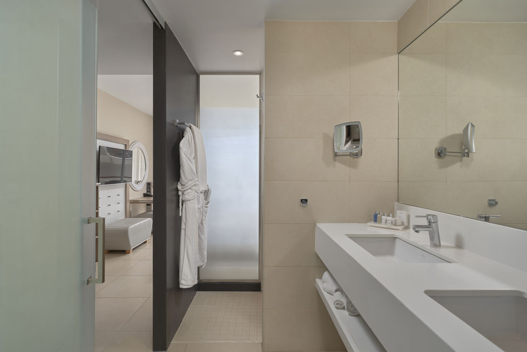 Radisson Blu Resort & Spa Logies en ontbijt - Hotel