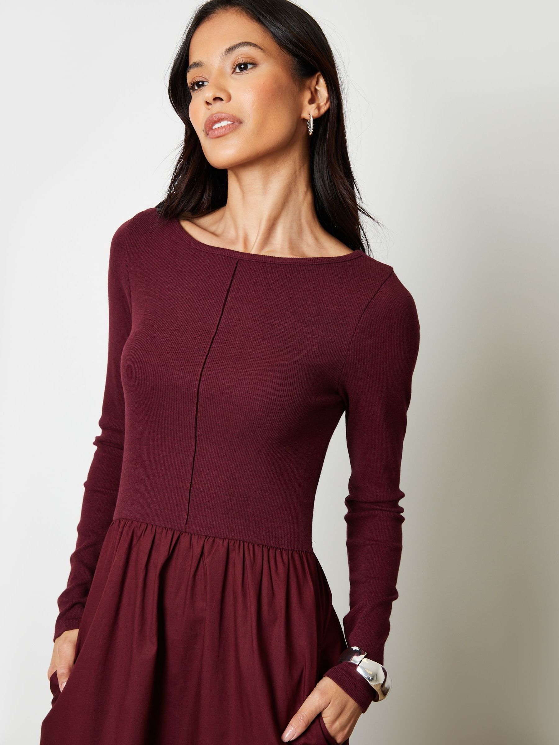 Rood - Threadbare 2-in-1 Jersey Poplin Mix jurk met schuine hals en lange mouwen