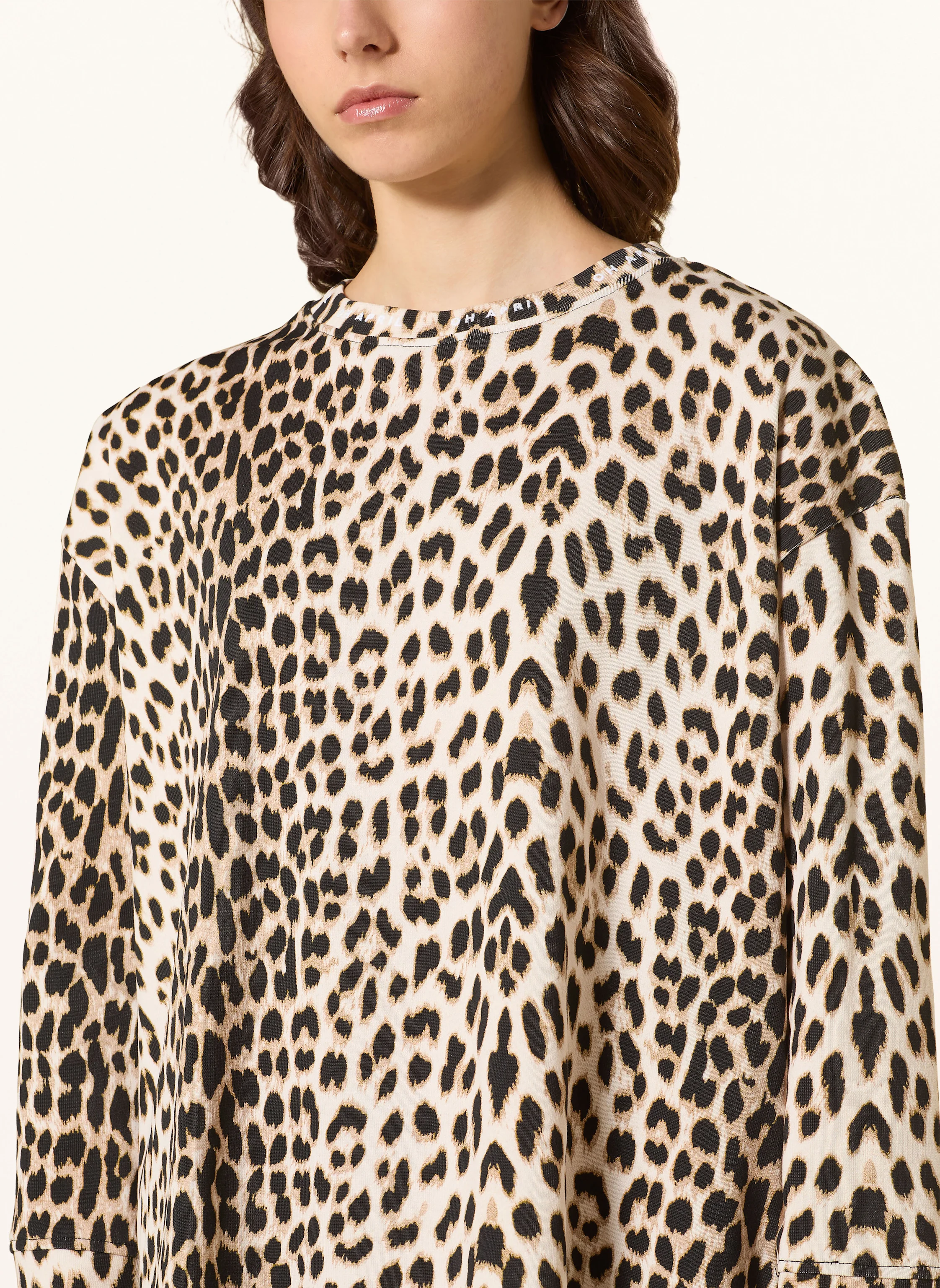 OH APRIL Longsleeve CAROL