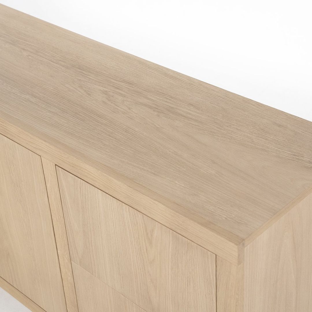 Eleonora   Helsinki Naturel Dressoir