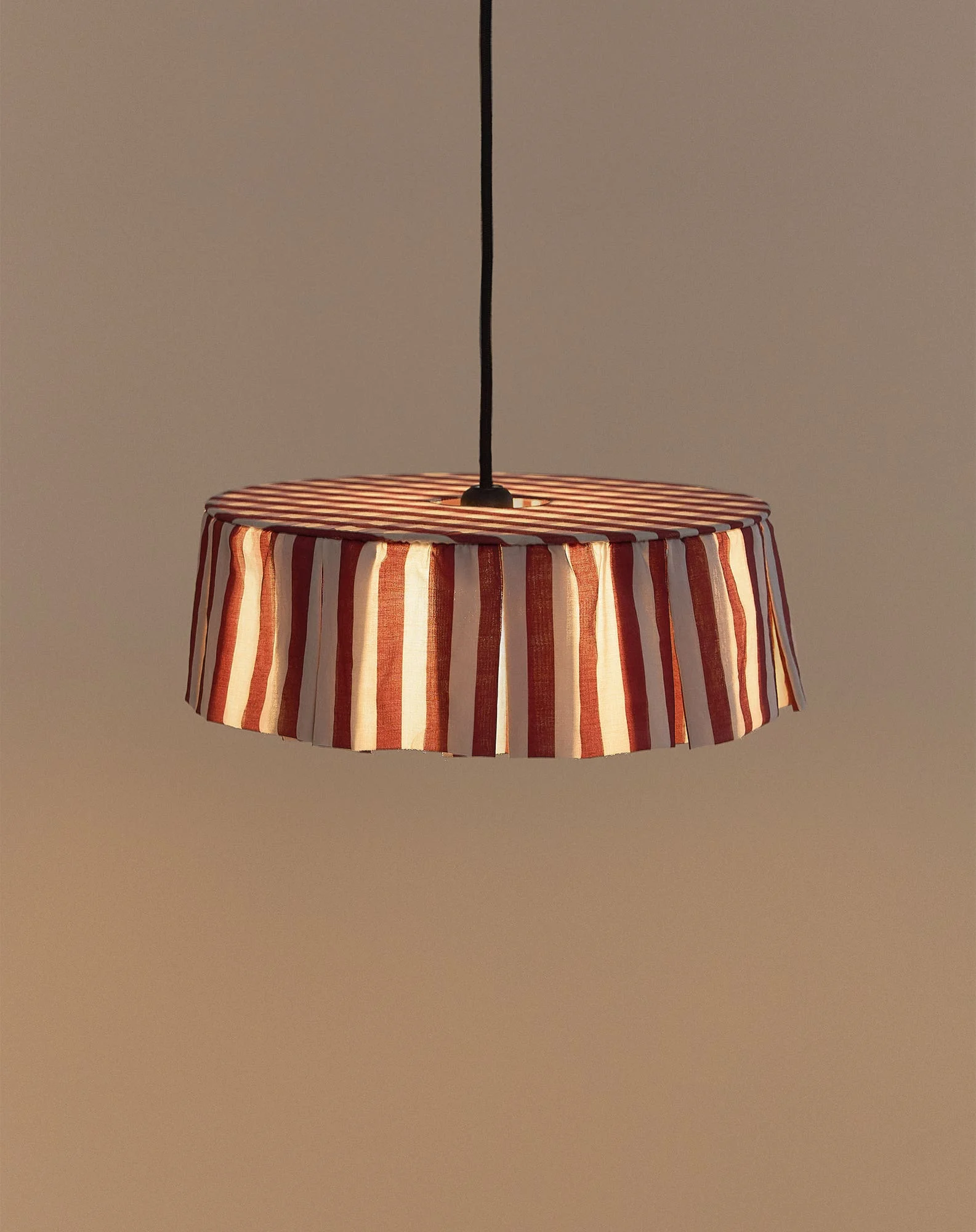 Abat-jour pour suspension diam. 40cm vibes | Rouge