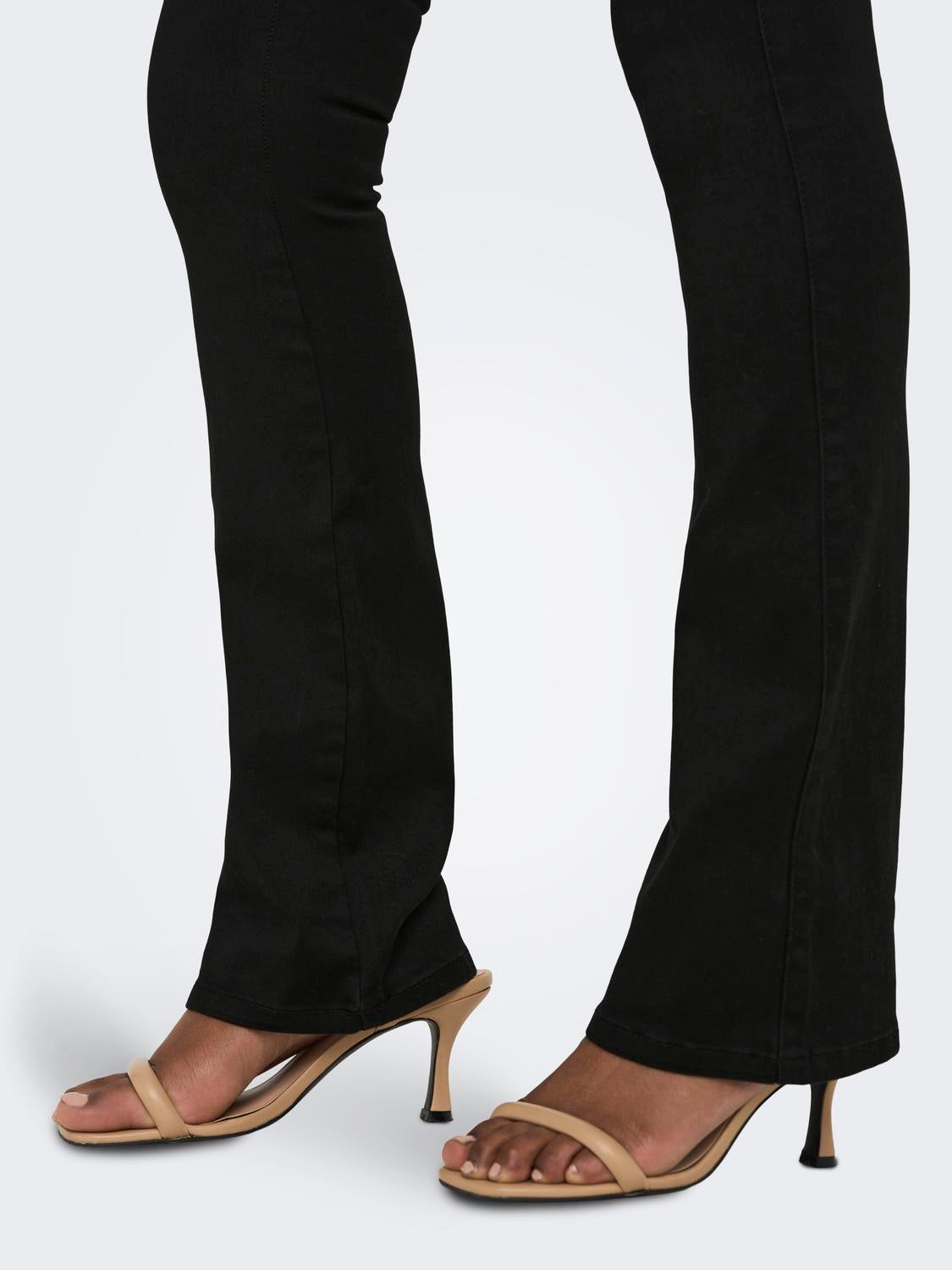 ONLROYAL Hohe Taille Ausgestellt Jeans Black