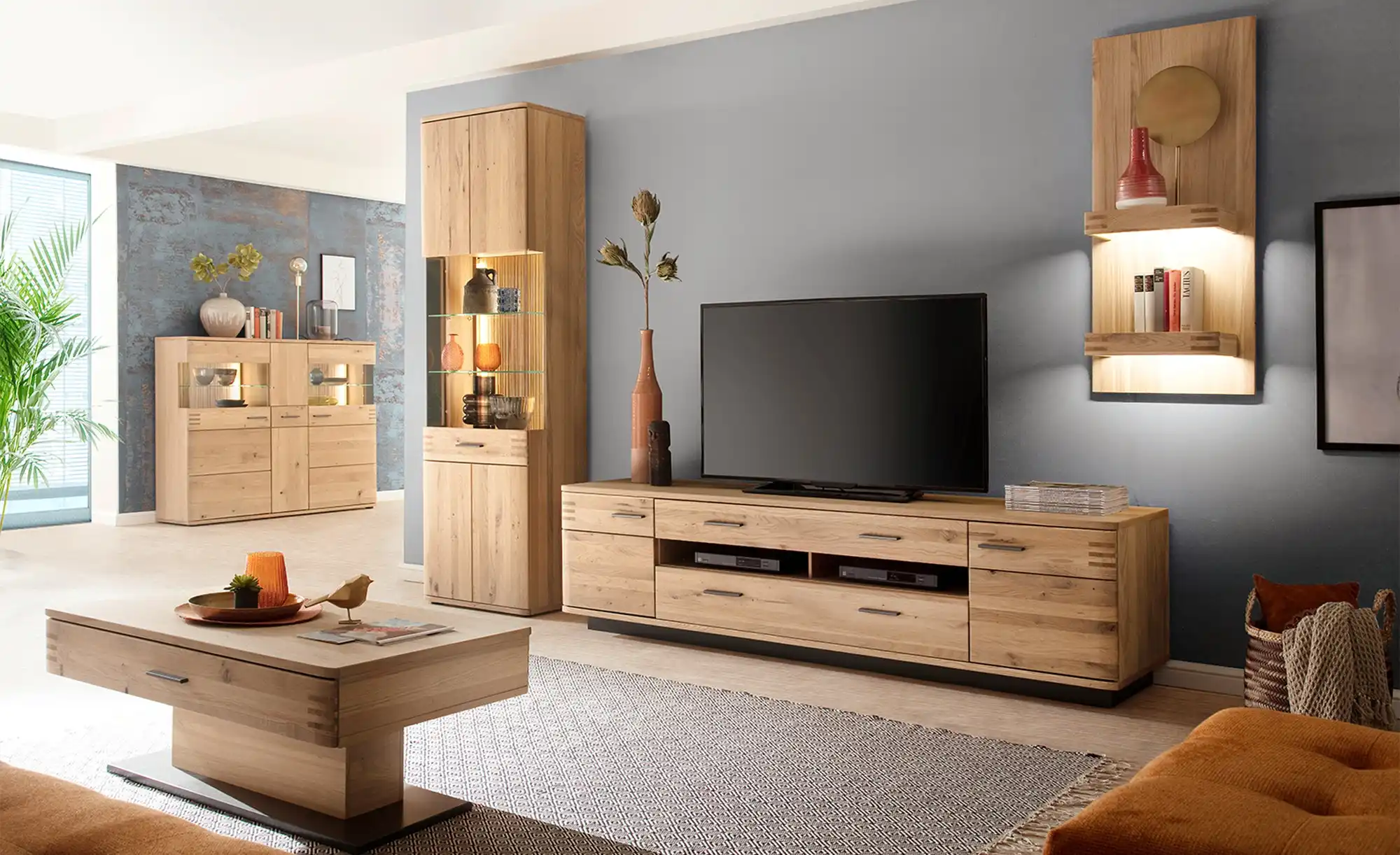 Woodford Highboard Monta