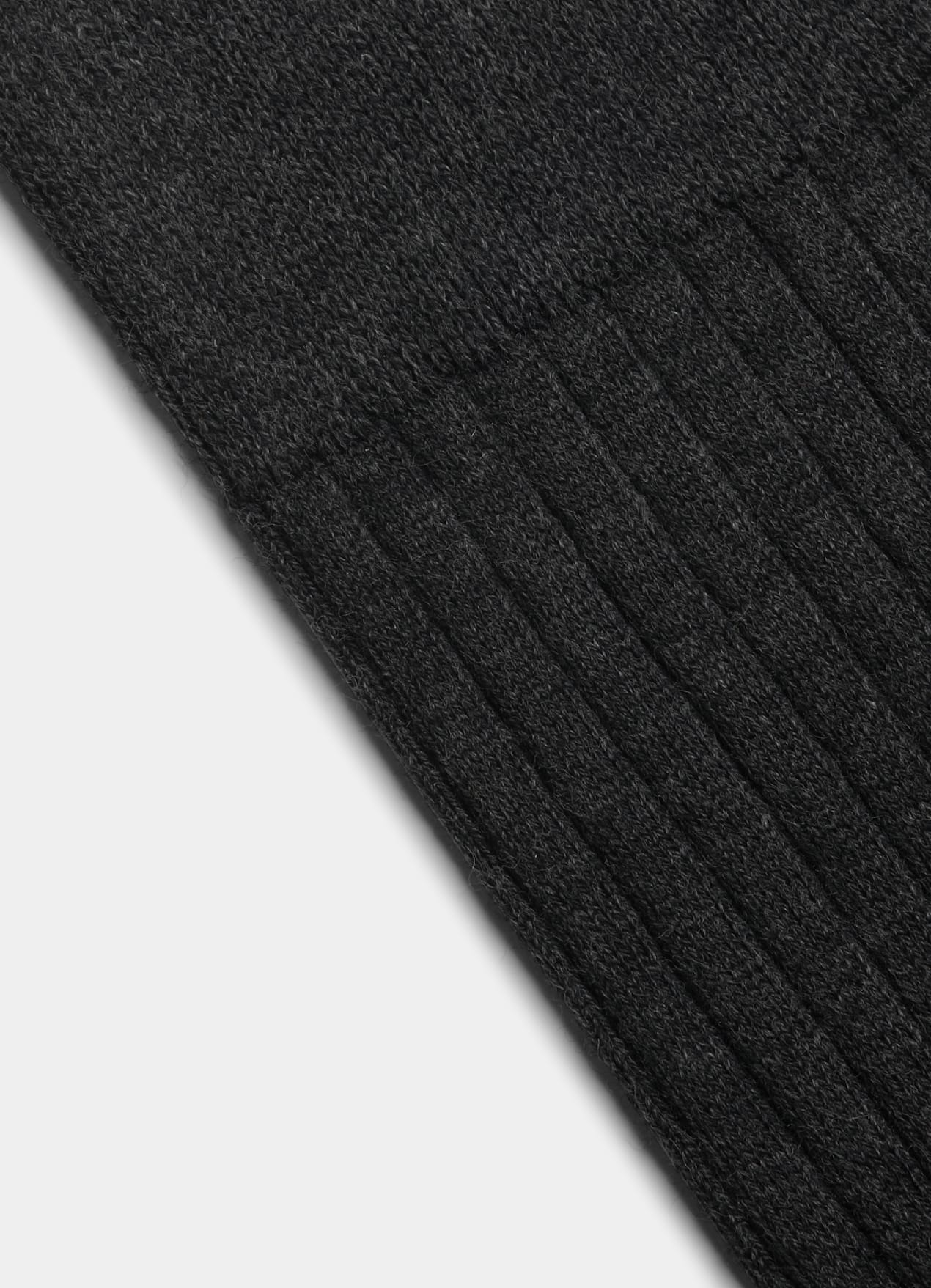 Chaussettes classiques côtelées gris foncé