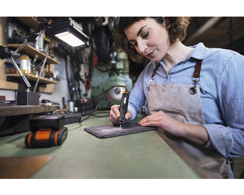 WORX MakerX - Dubbele set WX988 bestaande uit soldeerbout WX744, multitool WX739.9 incl. HubX accuadapter WA7161 20V en accu (2.0Ah)