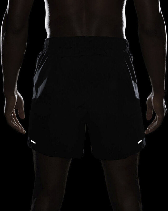 Nike Dri Fit Run Division Challenger 5