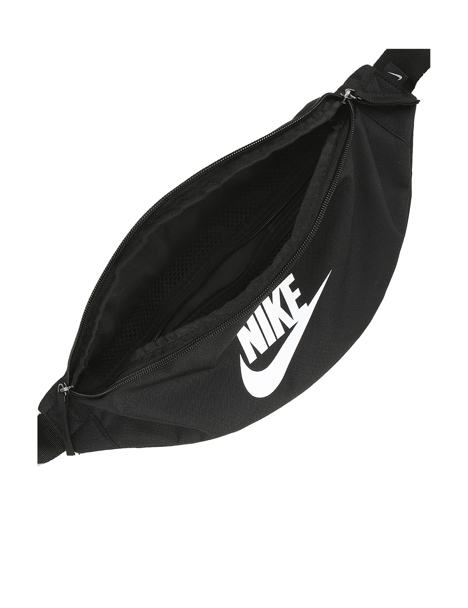 Nike Sportswear Heritage