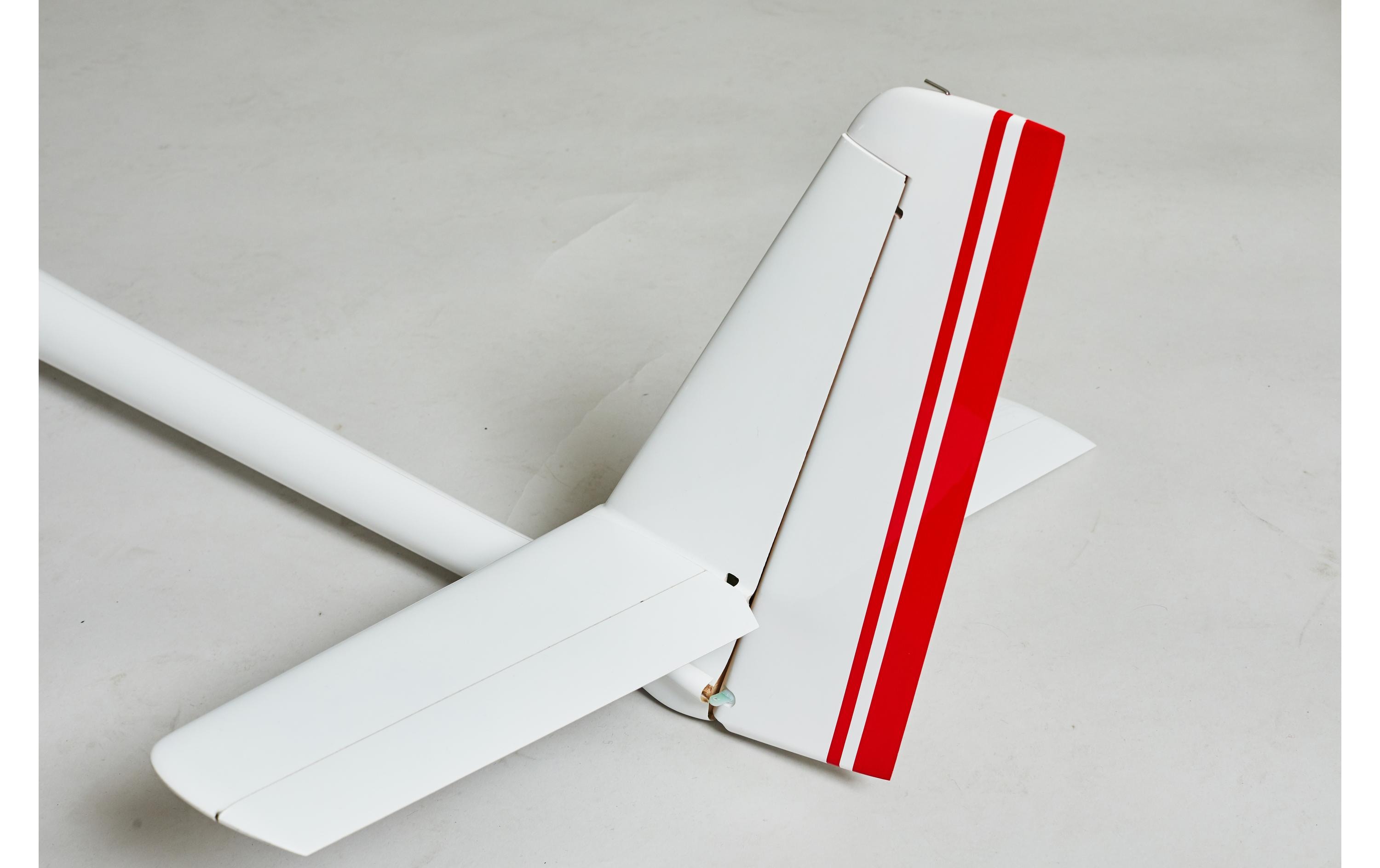 Segler ASW-17 3.5 m voll-GFK, ARF+<br>Vorbildgetreues Scale Segelflugmodell in voll-GFK-Bauweise
