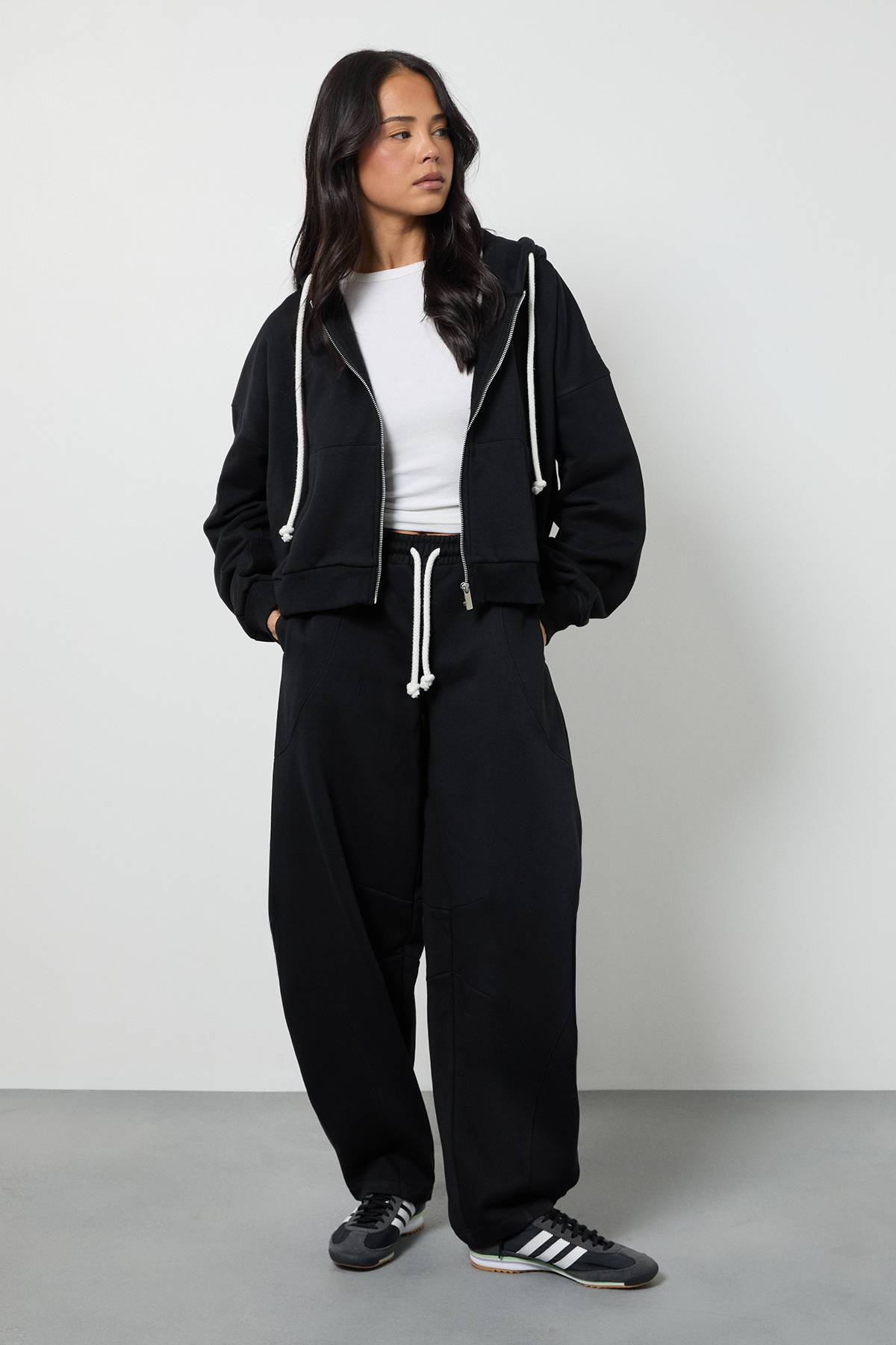 boohoo Survêtement à Casynthétiqueche Oversize avec Cordon de Serrage Contrasté