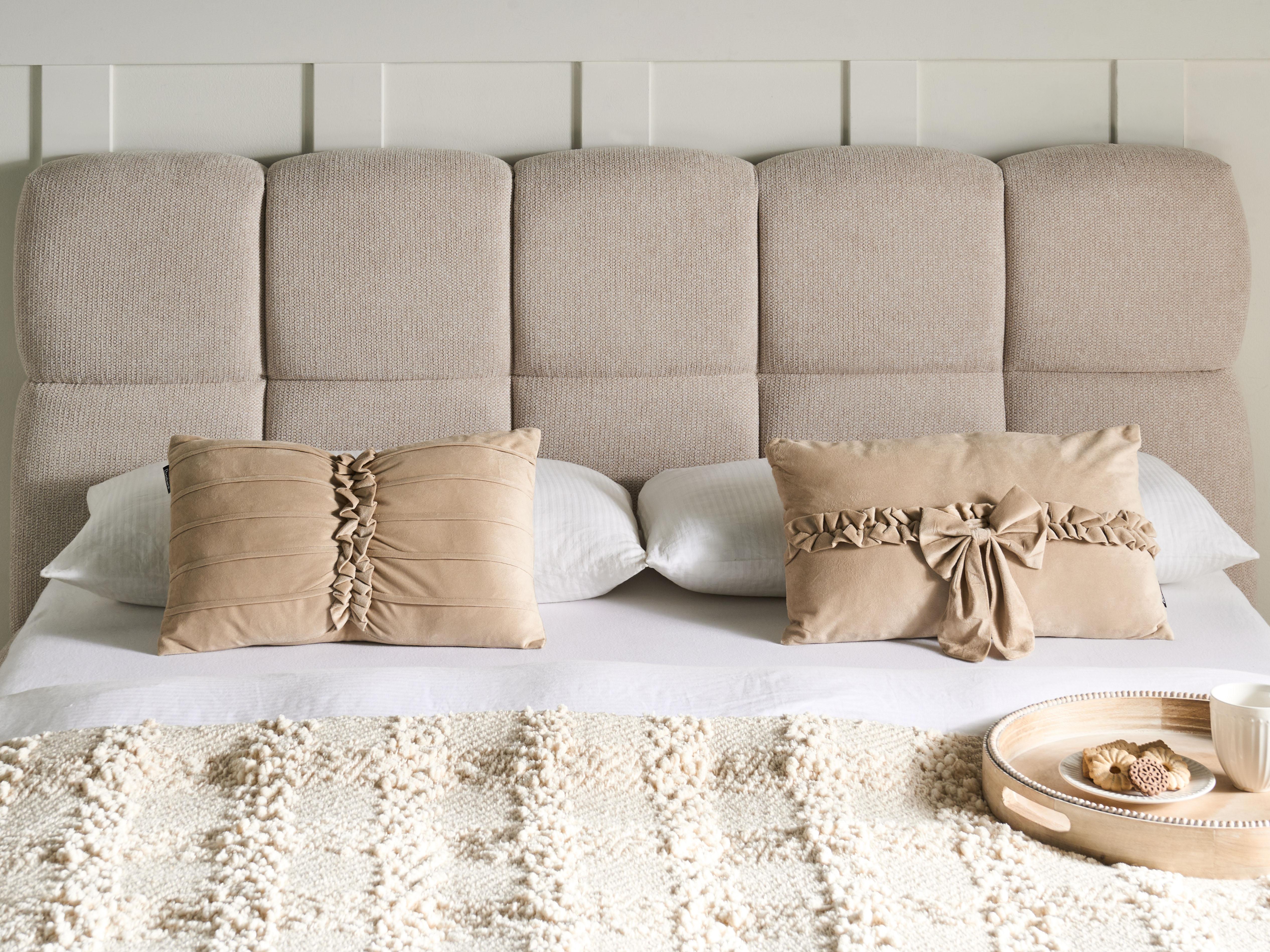 Set van 2 sierkussens BELLE Fluweel 30 x 50 cm Beige effen