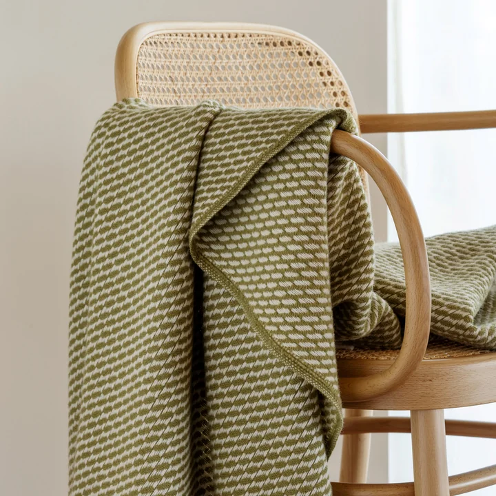 Røros Tweed - Mello Wolldecke, 210 x 150 cm, leaf green