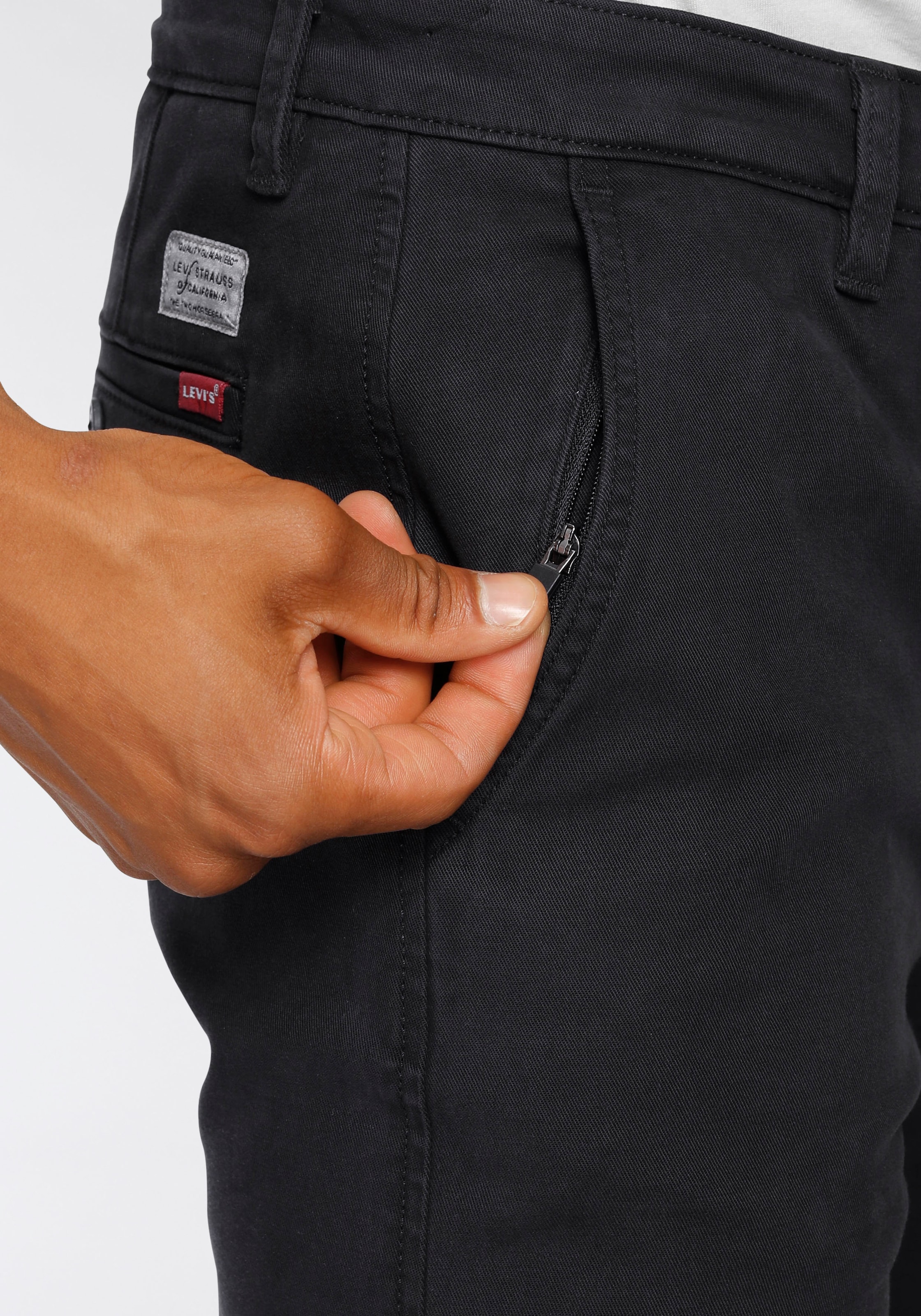 Levi's® Chinohose »LE XX CHINO SLIM TAPER«  mit Markenlogo