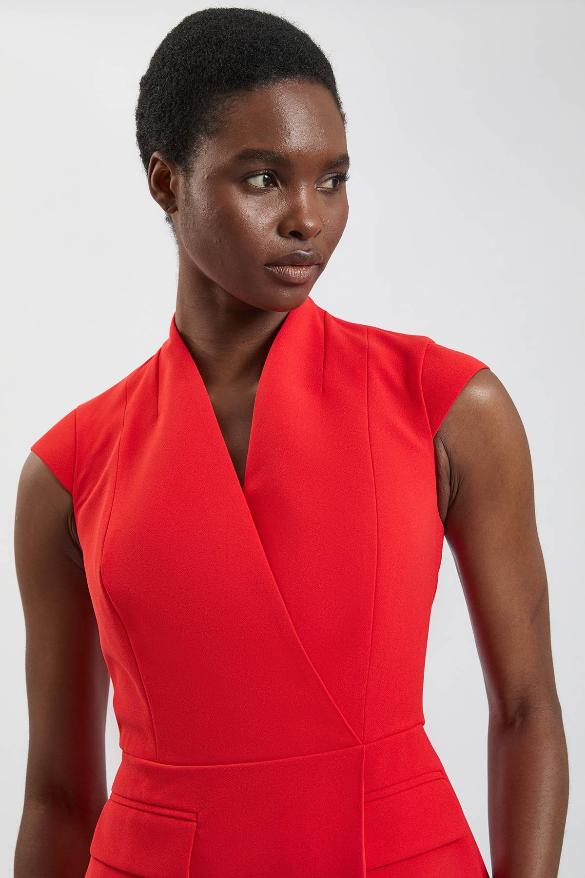 KarenMillen Robe Longue Plissée Asymétrique En Crêpe Ajusté