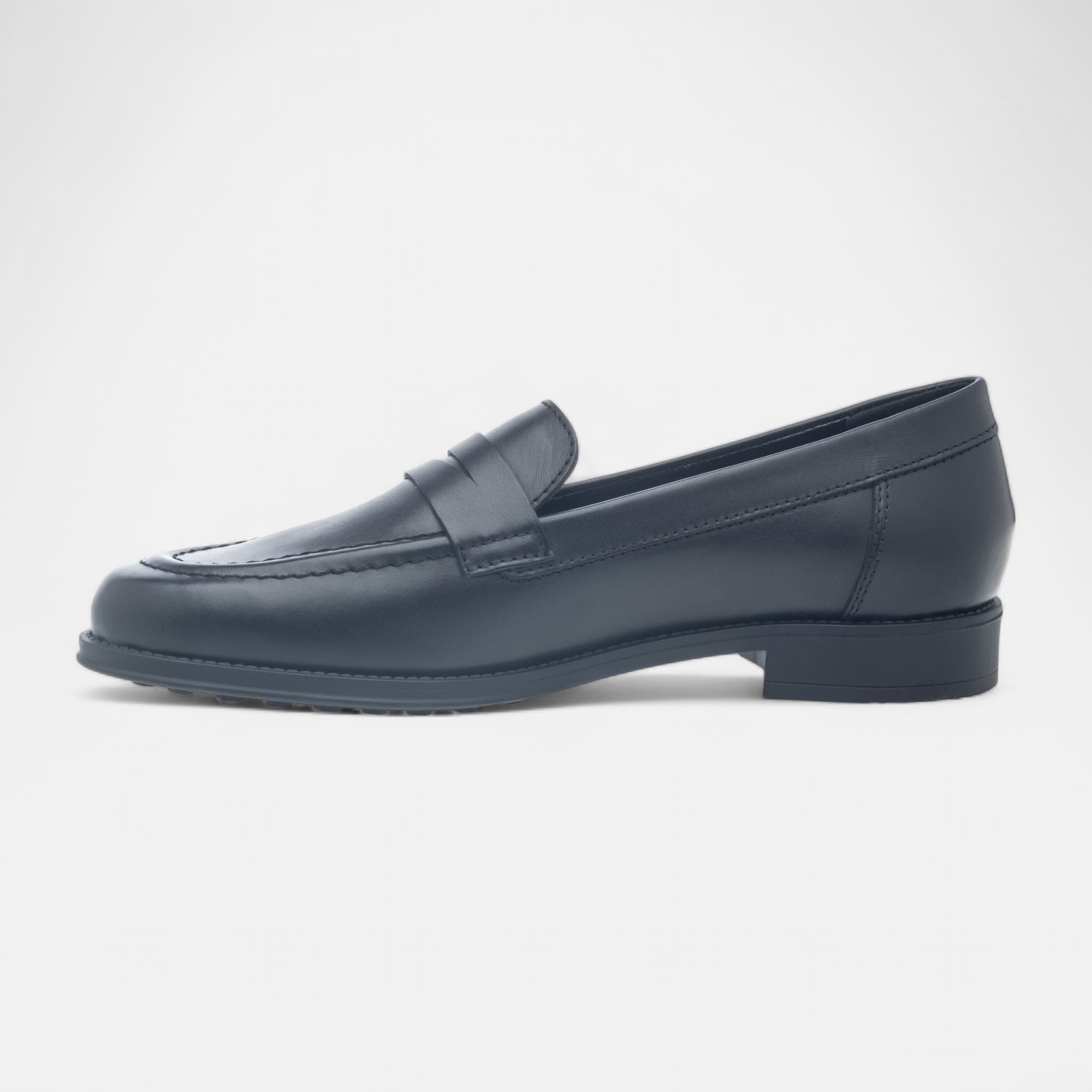 Mocassins Femme en cuir noir