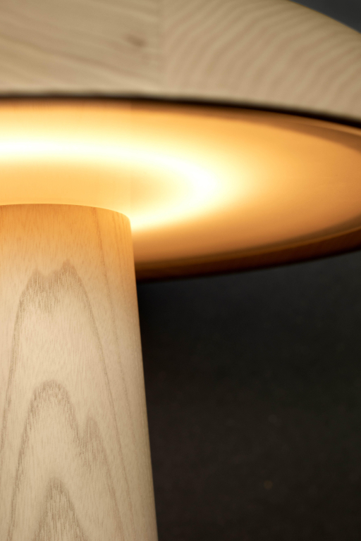 ClassiCon Forma tafellamp naturel essen
