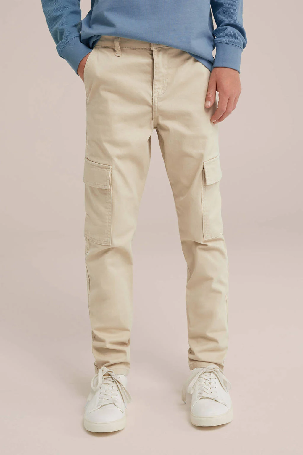 WE Fashion slim fit cargobroek beige