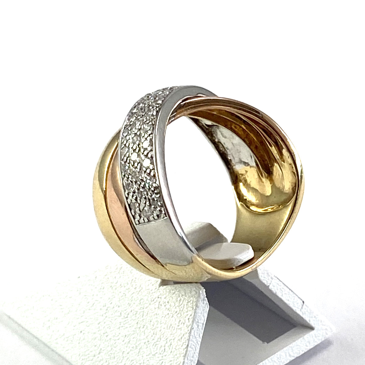 Bague d'occasion 3 ors 750 diamants