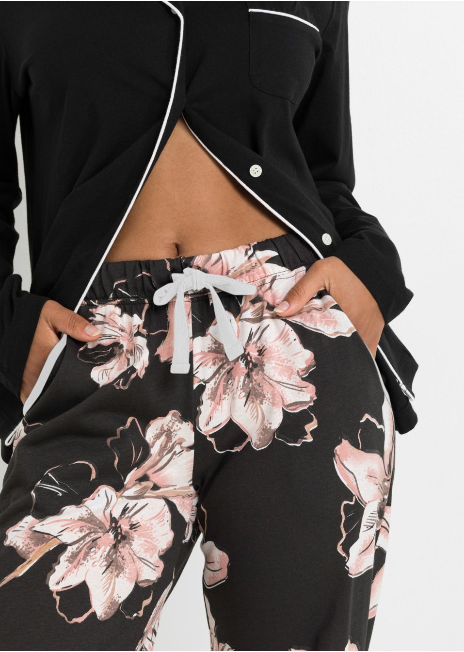 Pyjama avec patte de boutonnage