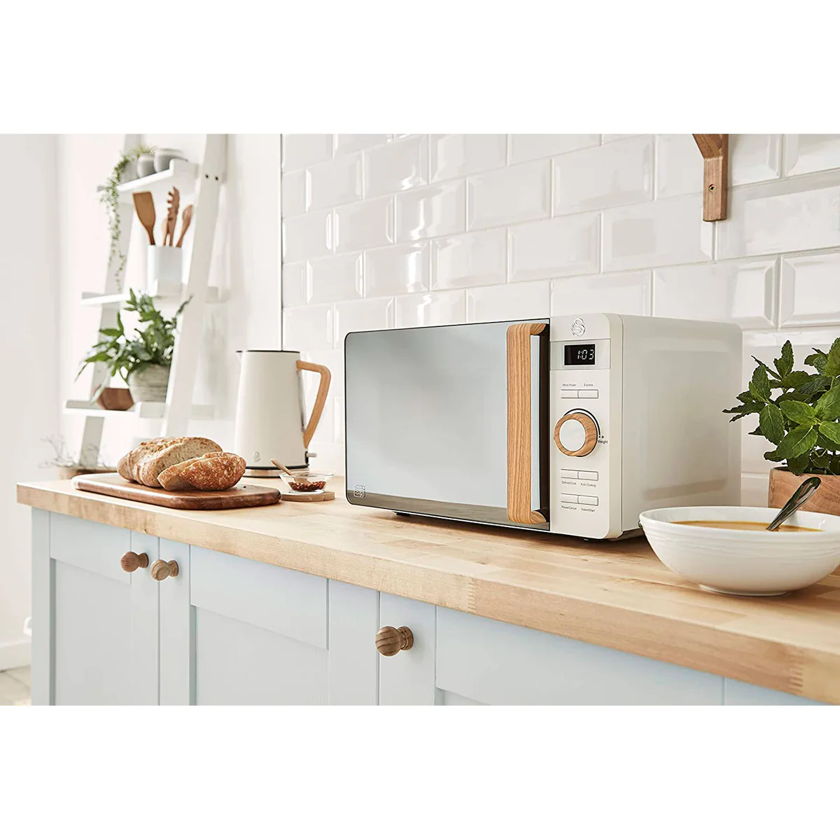 Micro-ondes Digital 20L Design Moderne Nordic 800 Blanc SM22036WHTNEU