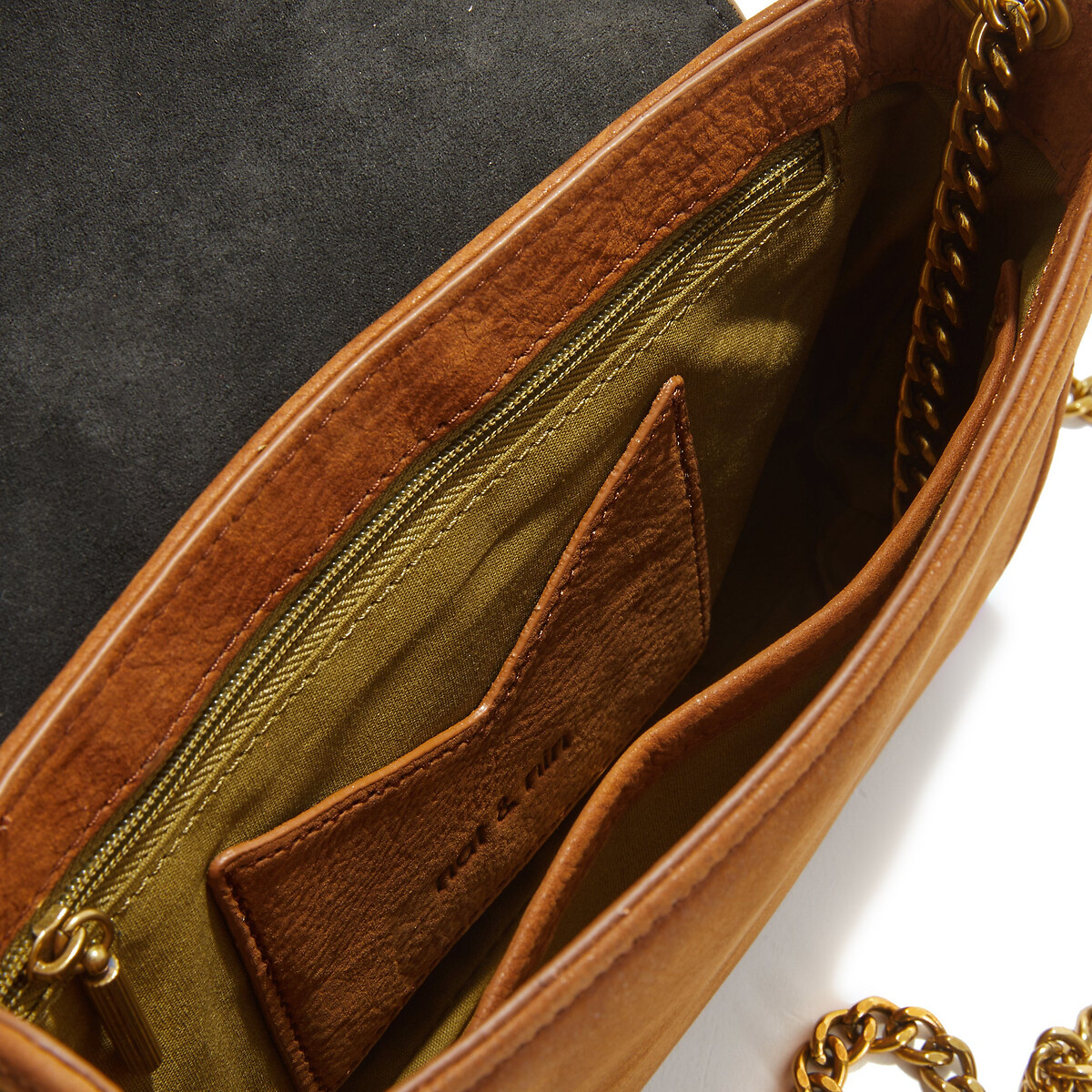 NAT & NIN<br>Bolsa de mão com aba em couro liso e camurça Capri