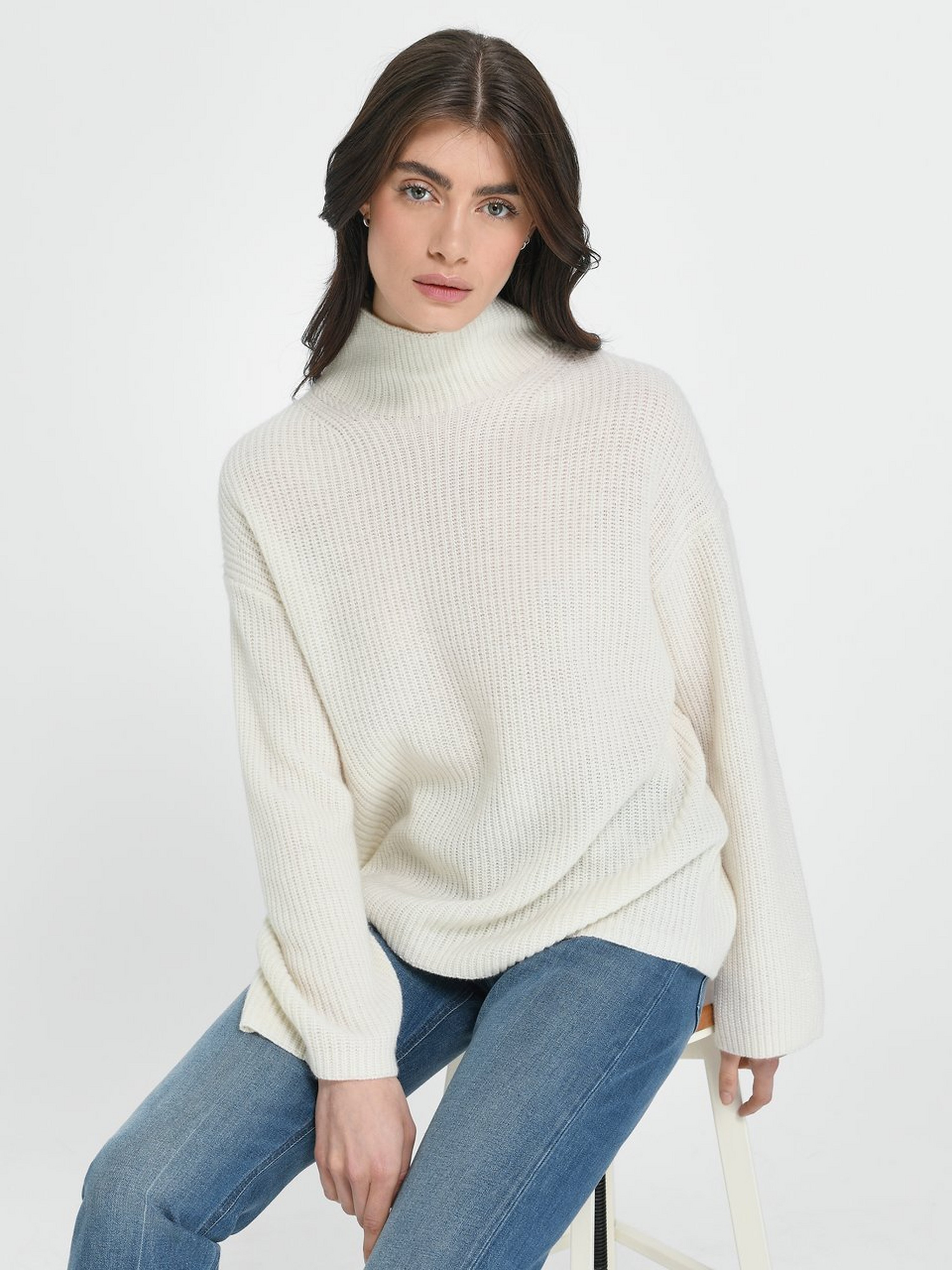Pullover mit Stehkragen