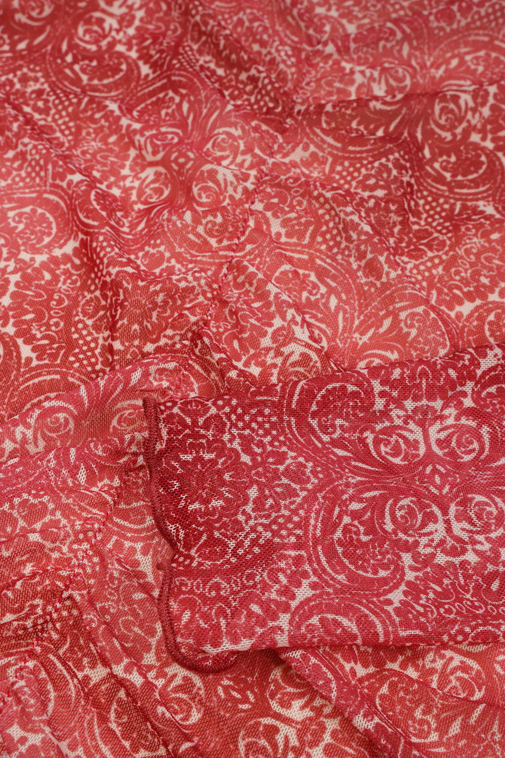 NoBell’ top Key met all over print en mesh roodroze