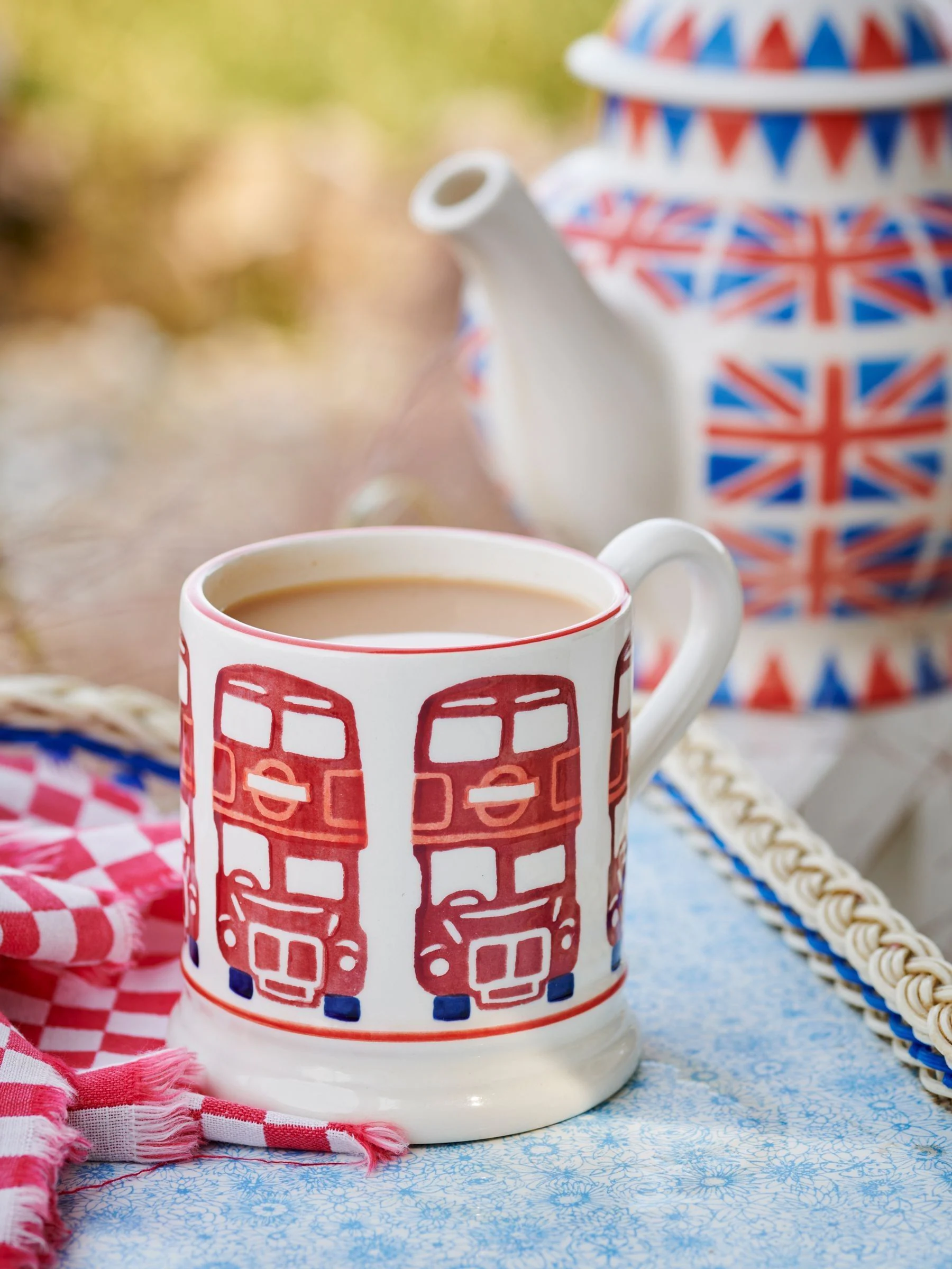 Emma Bridgewater mok met Londense bus 1/2 pint